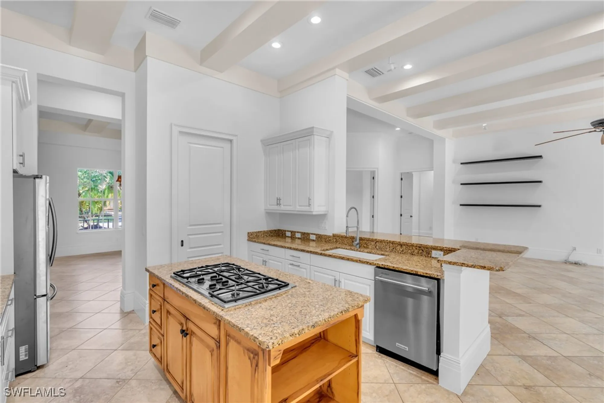 Property Slideshow image 9 of 50 | 13010 river bluff ct, Fort Myers, FL, 33905
