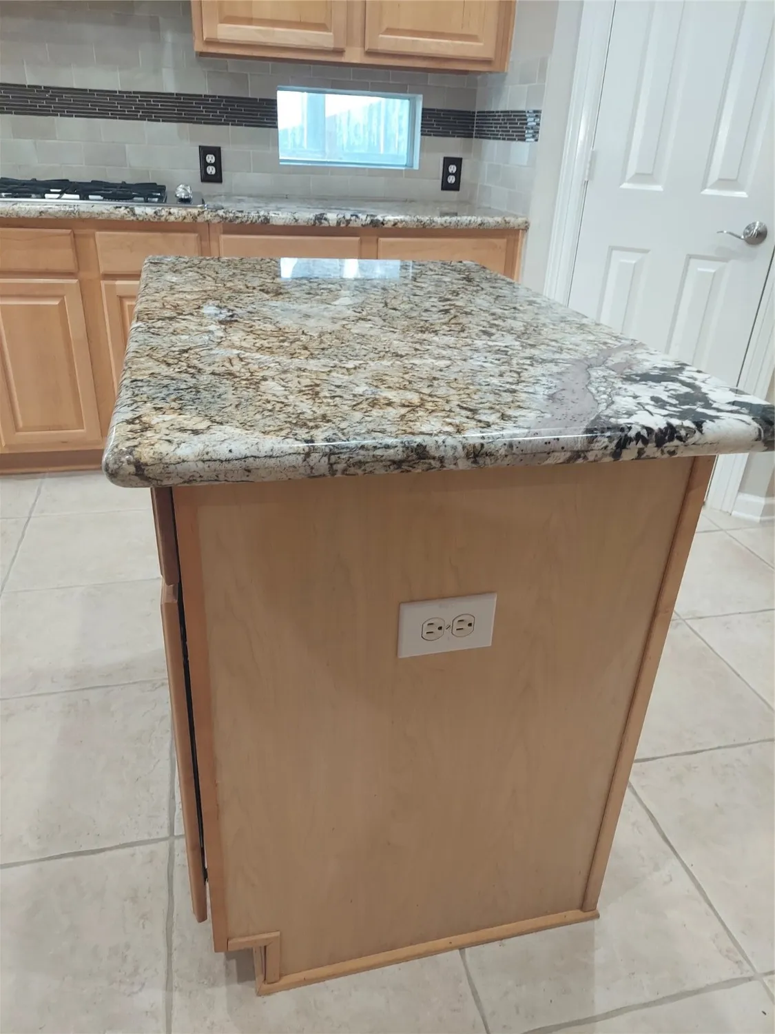 Property Slideshow image 16 of 50 | 1601 n lago vista ct, Pearland, TX, 77581