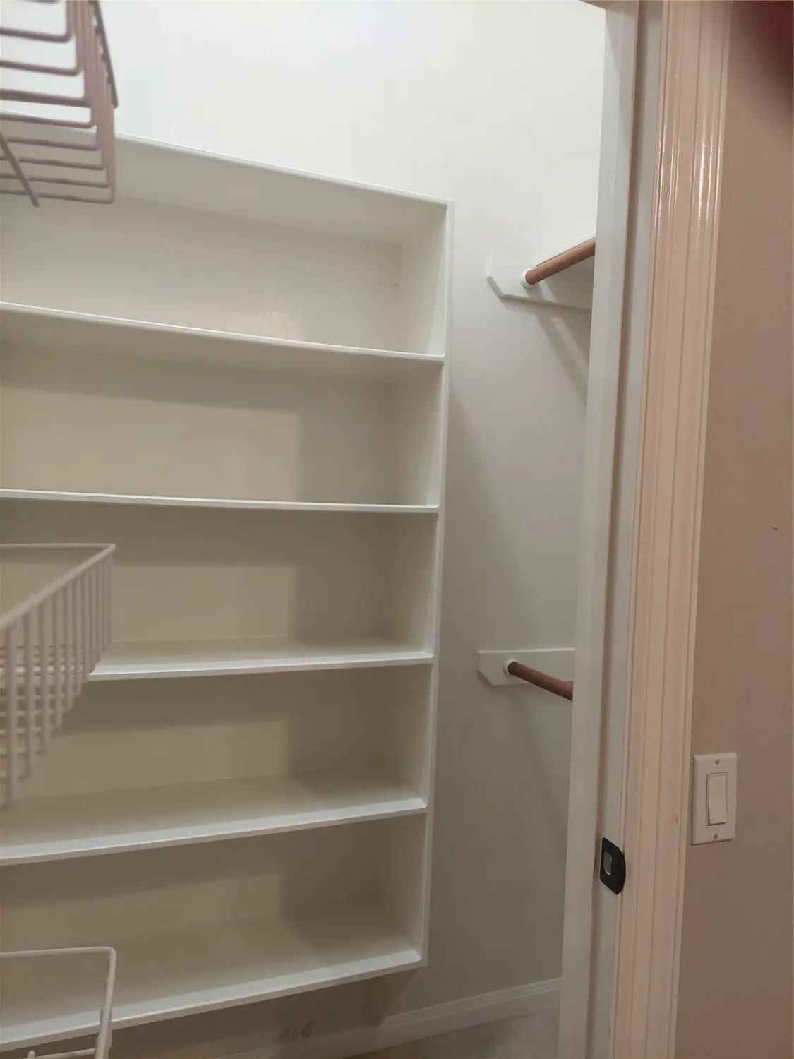 Property Slideshow image 45 of 50 | 1601 n lago vista ct, Pearland, TX, 77581