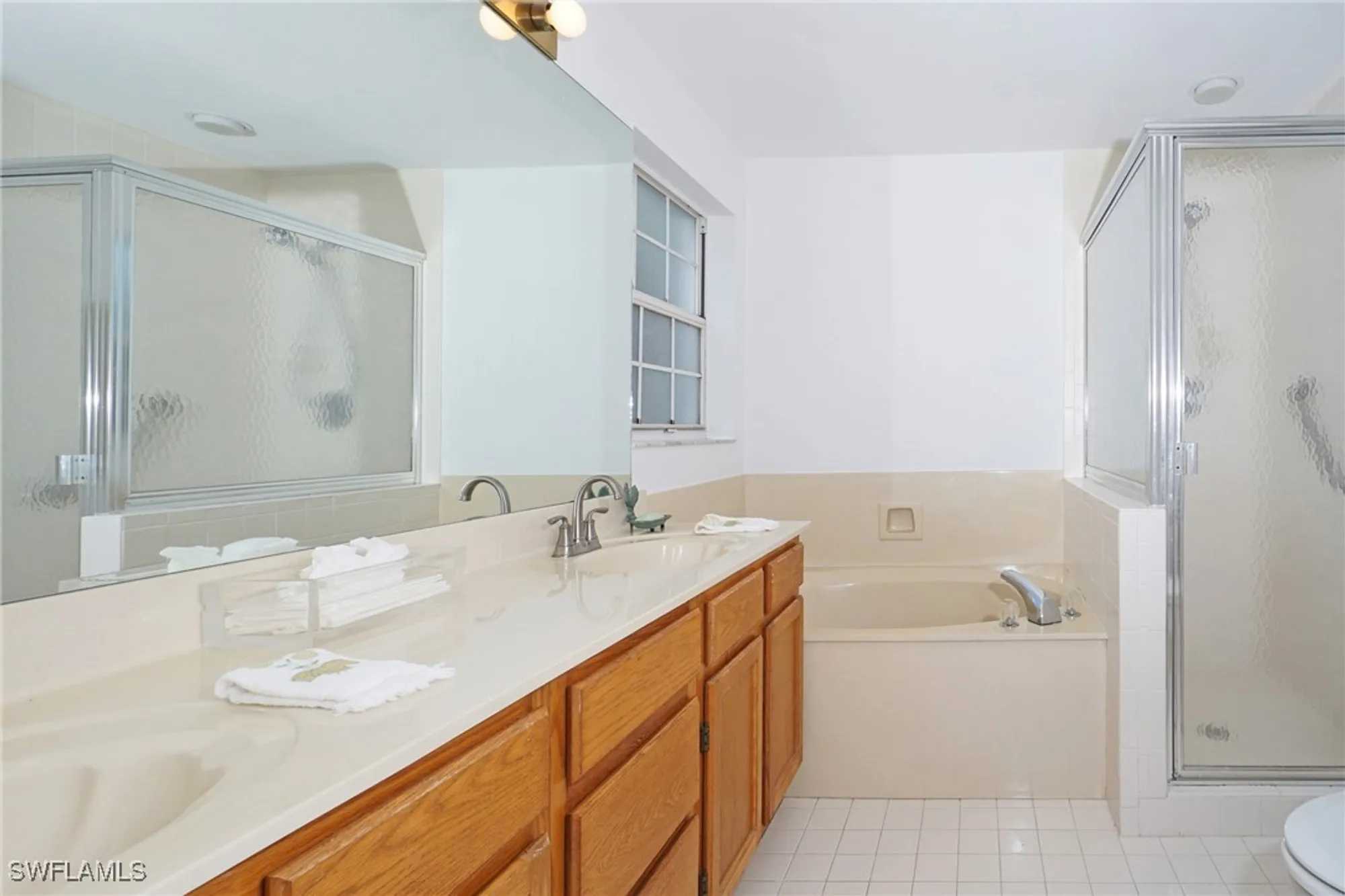 Property Slideshow image 14 of 31 | 5895 chanteclair dr apt 118, Naples, FL, 34108