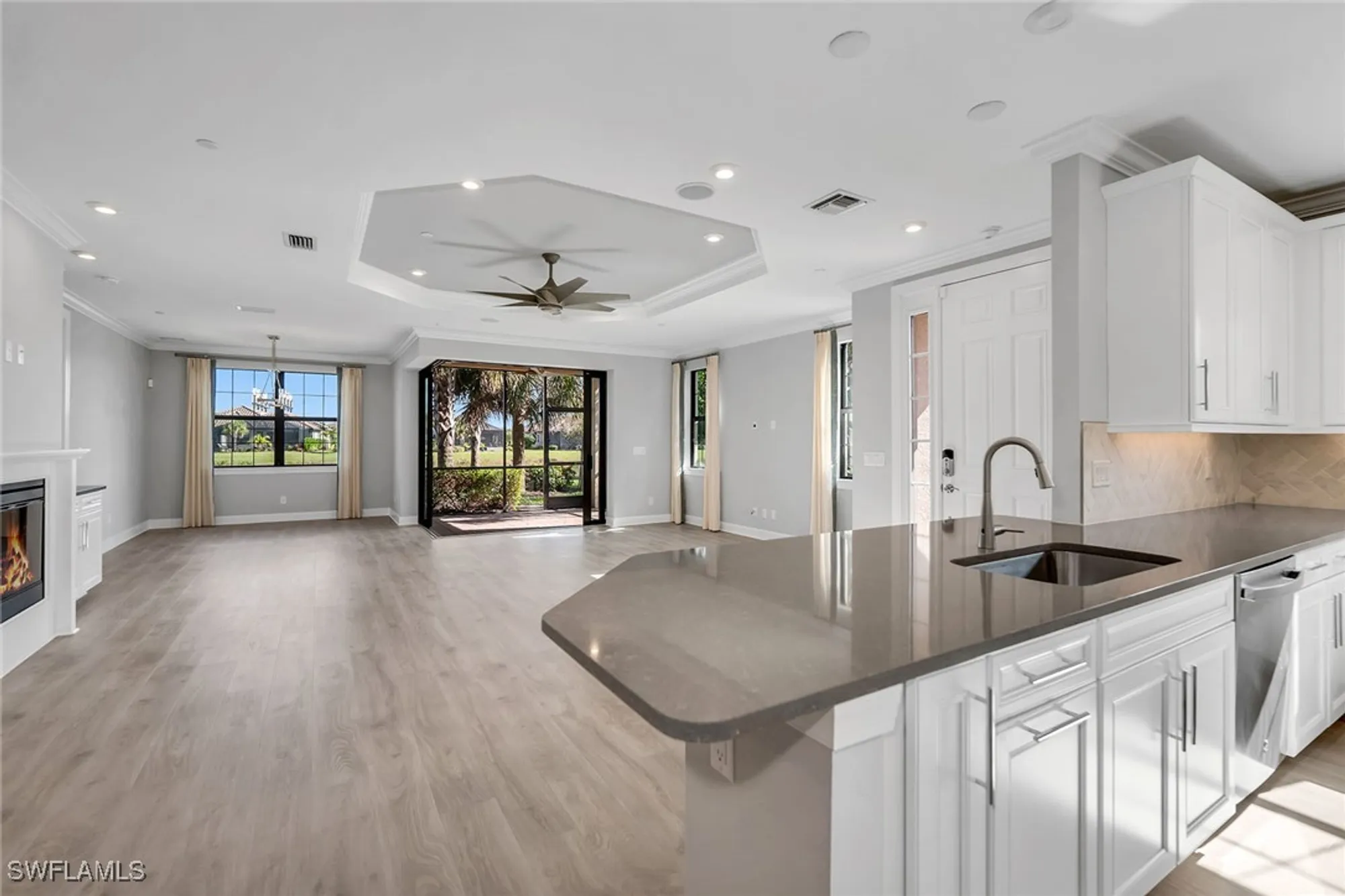 Property Slideshow image 14 of 50 | 15256 zeno way unit 104, Naples, FL, 34114
