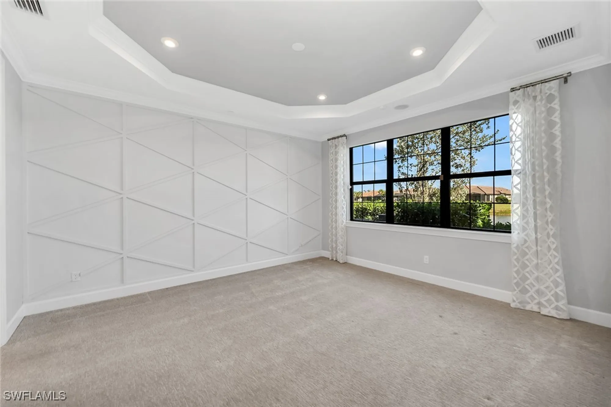 Property Slideshow image 21 of 50 | 15256 zeno way unit 104, Naples, FL, 34114