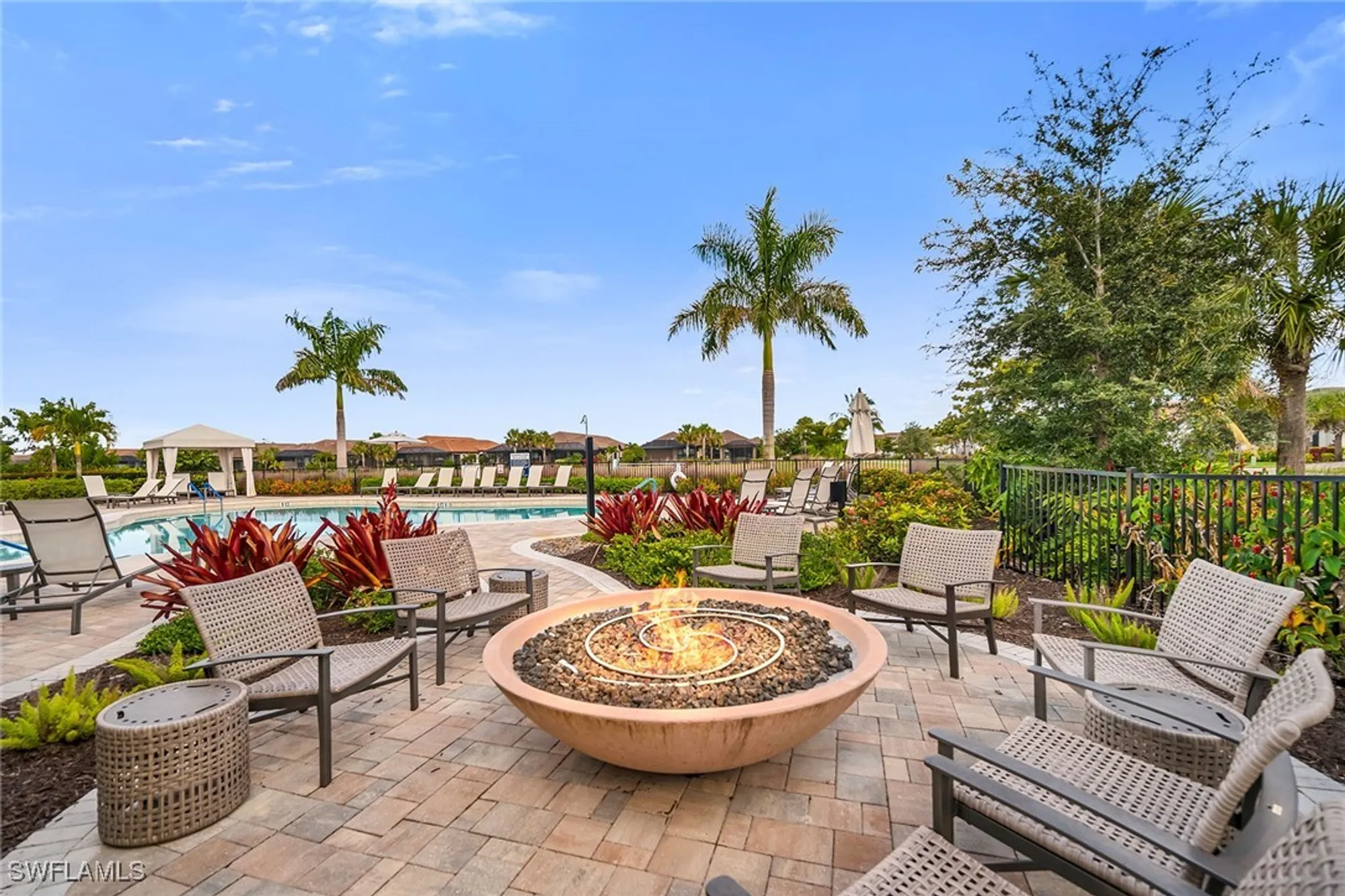 Property Slideshow image 37 of 50 | 15256 zeno way unit 104, Naples, FL, 34114