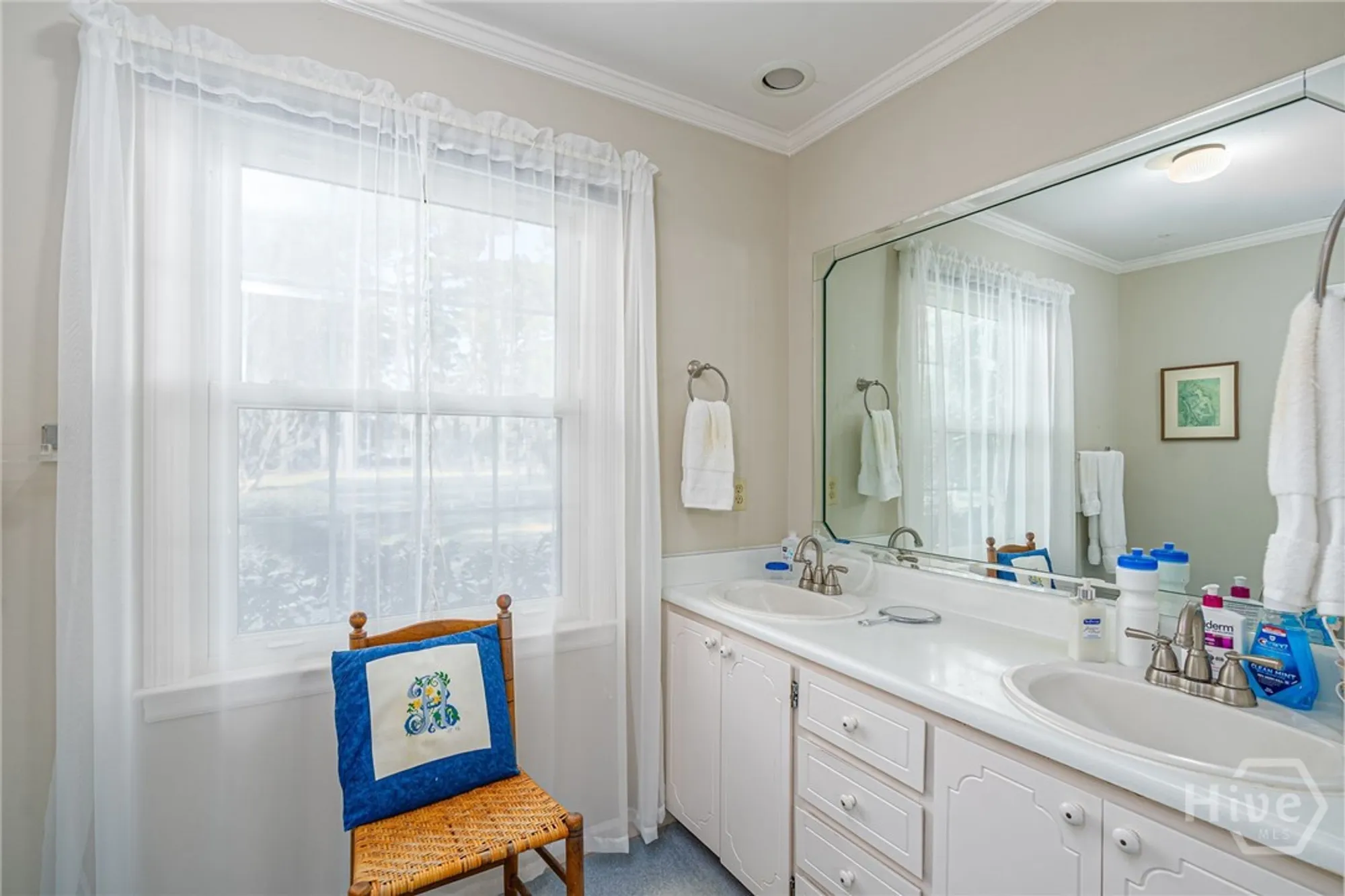 Property Slideshow image 18 of 28 | 11 middleton rd, Savannah, GA, 31411