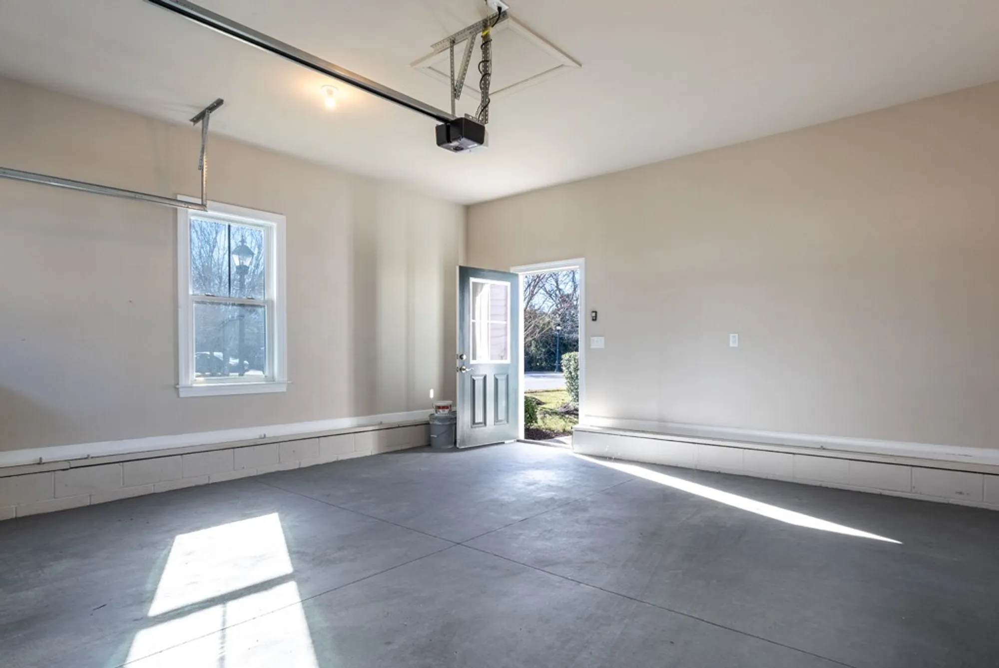 Property Slideshow image 33 of 40 | 200 durham st, Smithfield, VA, 23430