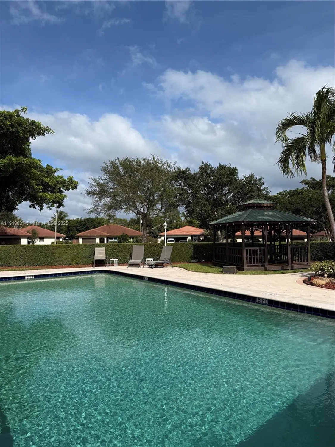 Property Slideshow image 2 of 32 | 300 nw 42nd st, Boca Raton, FL, 33431