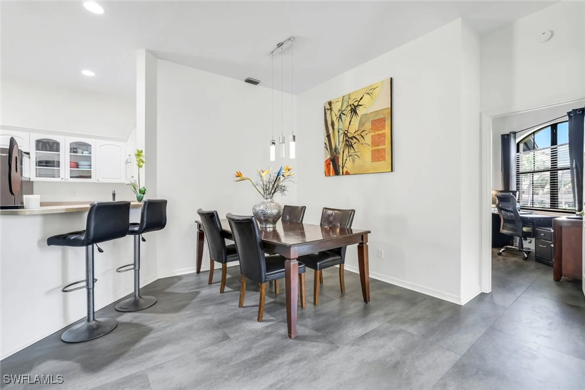 Property Slideshow image 11 of 31 | 178 vintage cir # m202, Naples, FL, 34119