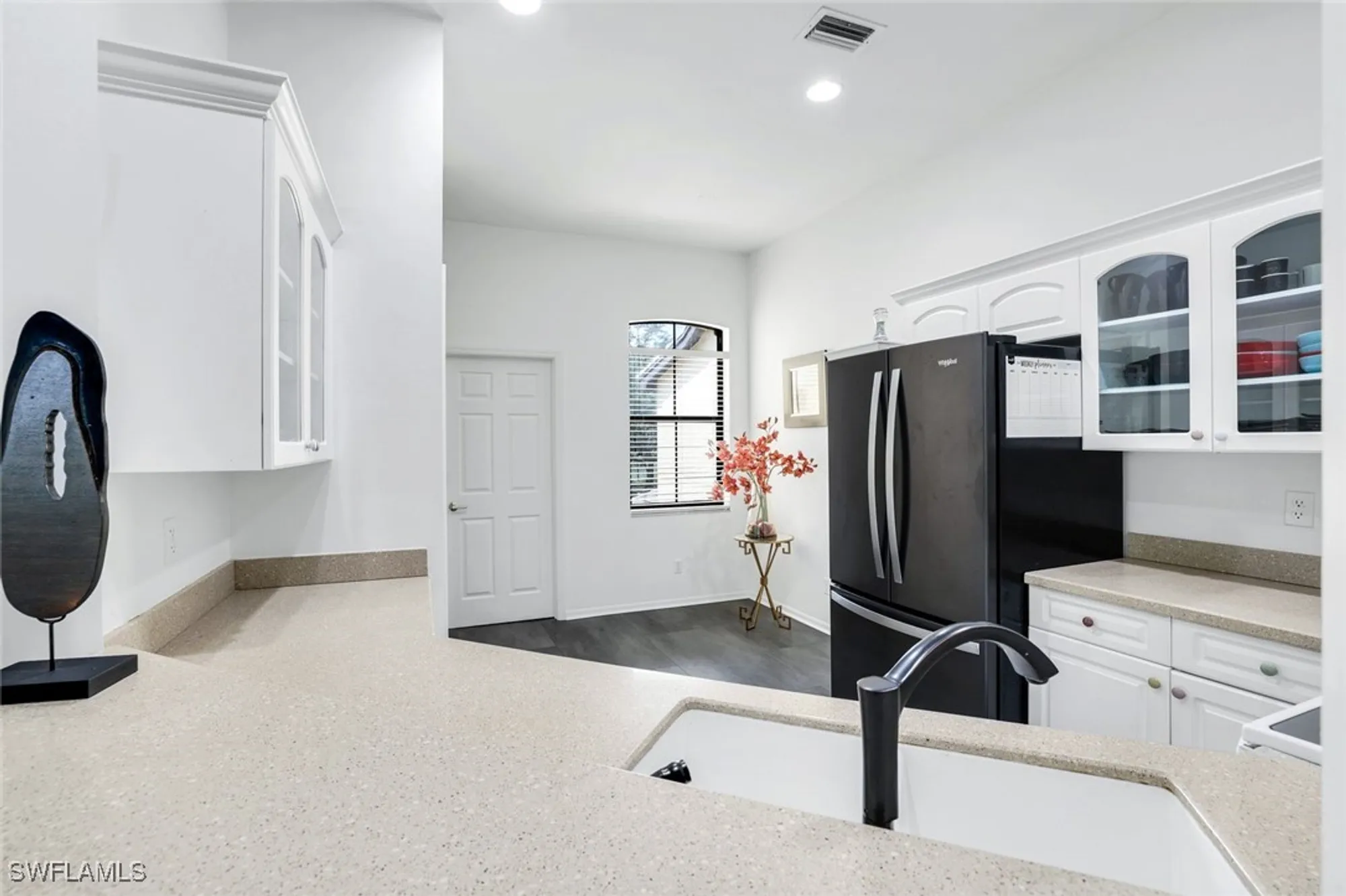 Property Slideshow image 8 of 31 | 178 vintage cir # m202, Naples, FL, 34119