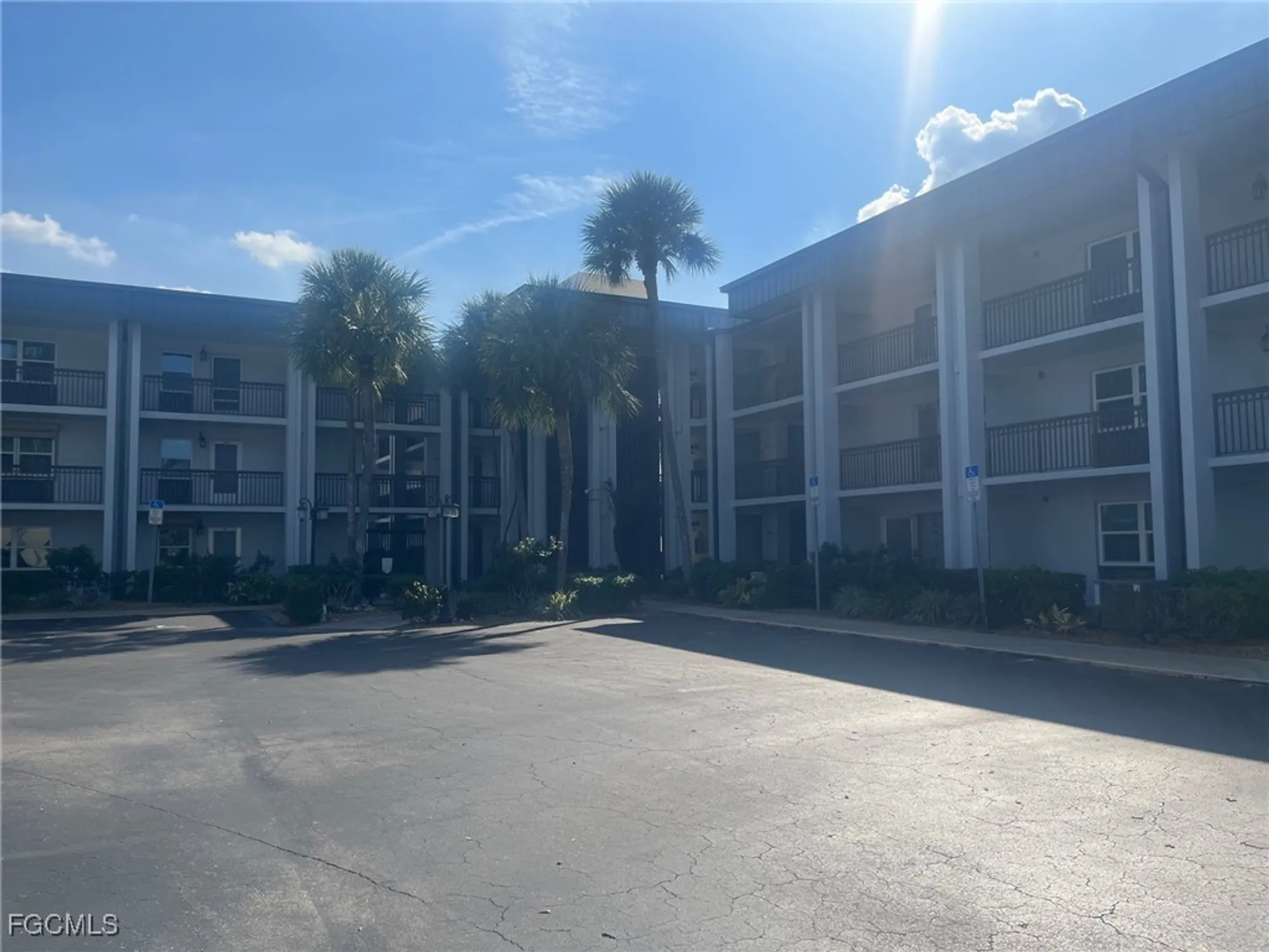 Property Slideshow image 17 of 42 | 1740 pine valley dr apt 205, Fort Myers, FL, 33907