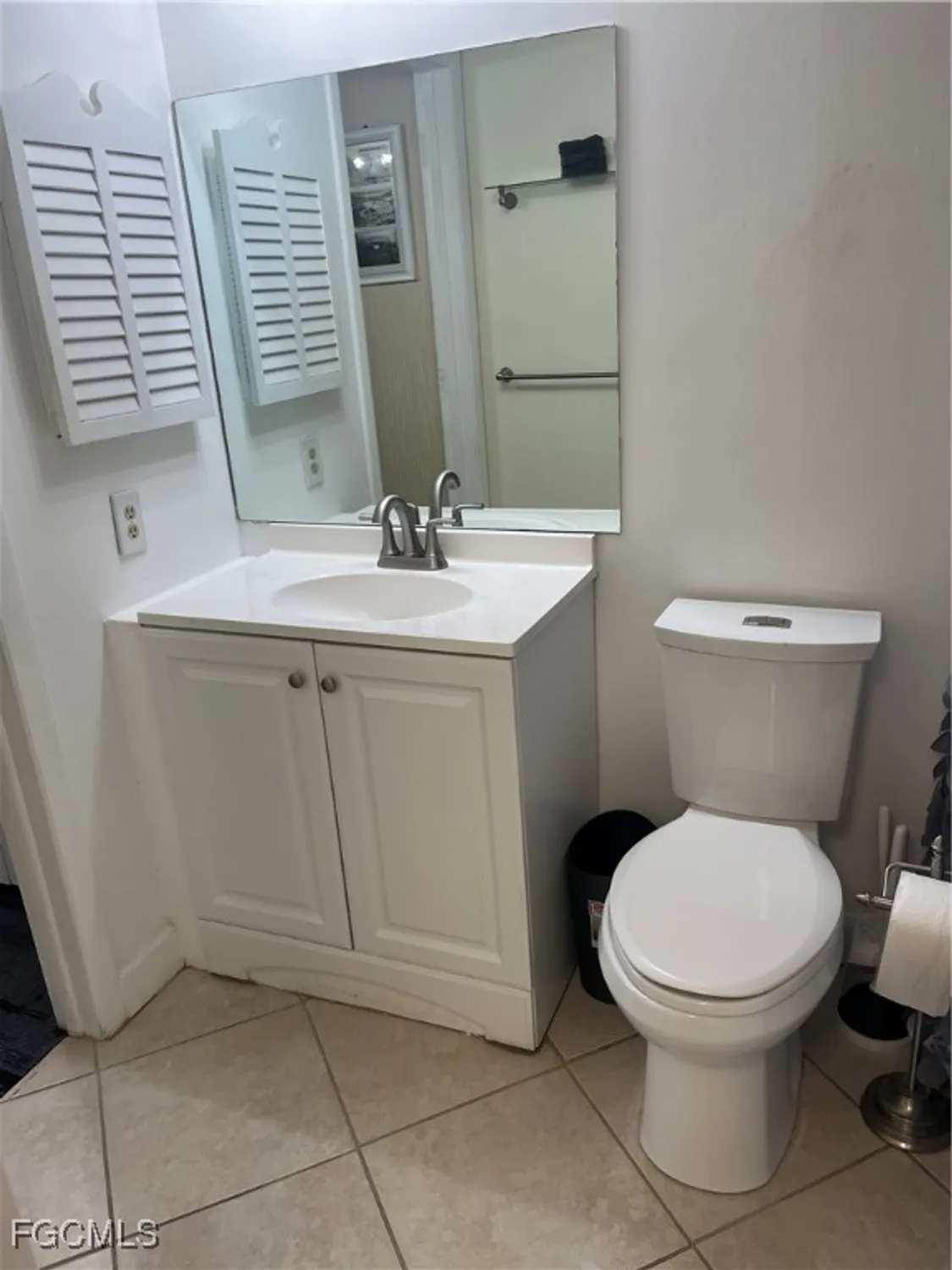 Property Slideshow image 5 of 42 | 1740 pine valley dr apt 205, Fort Myers, FL, 33907