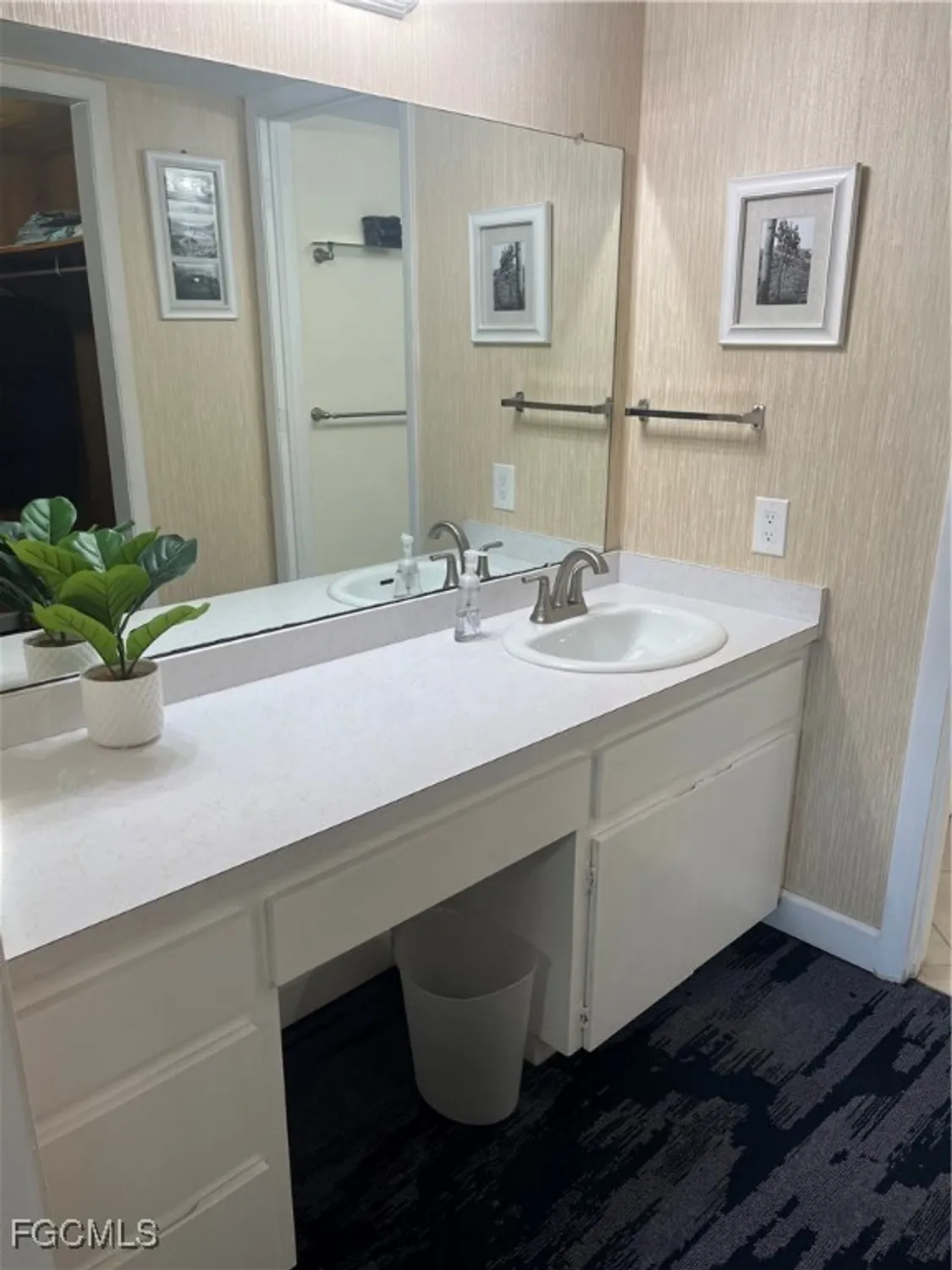 Property Slideshow image 7 of 42 | 1740 pine valley dr apt 205, Fort Myers, FL, 33907