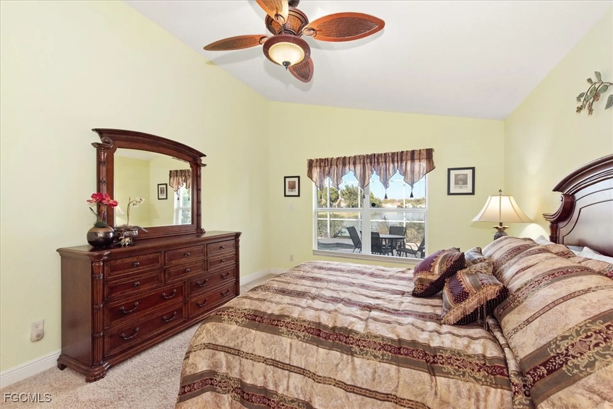 Property Slideshow image 19 of 45 | 2306 summersweet dr, Alva, FL, 33920