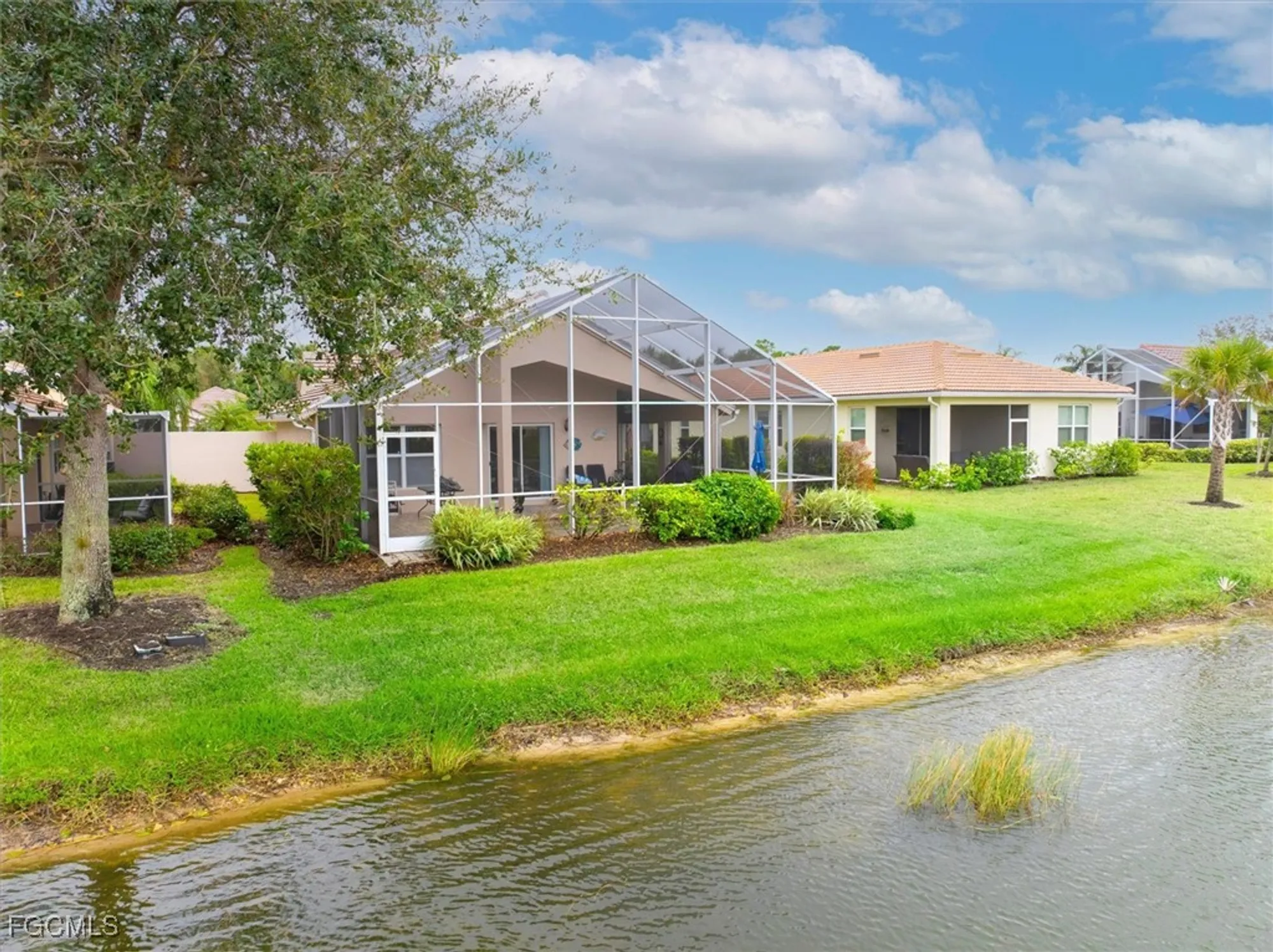 Property Slideshow image 29 of 45 | 2306 summersweet dr, Alva, FL, 33920
