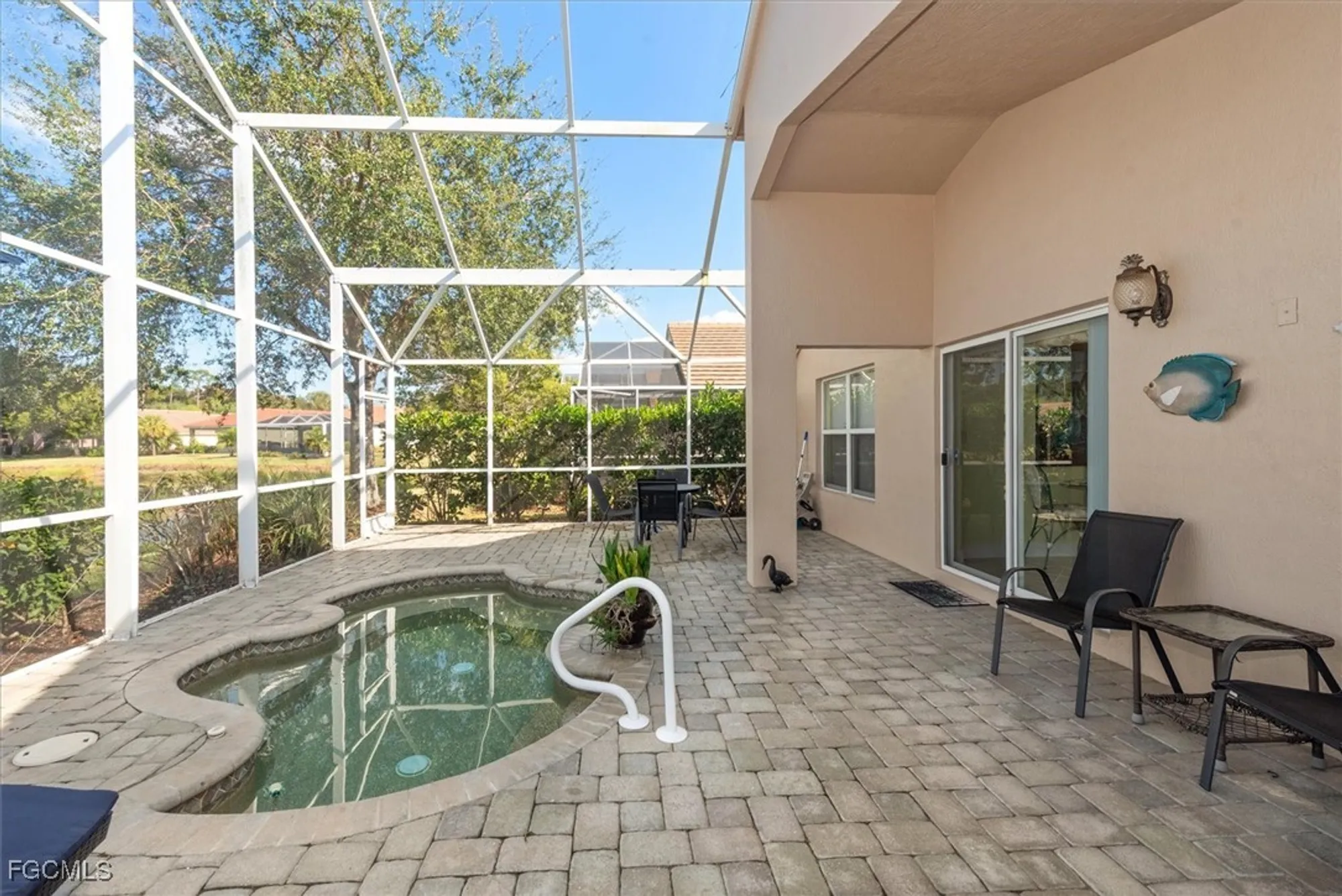 Property Slideshow image 31 of 45 | 2306 summersweet dr, Alva, FL, 33920