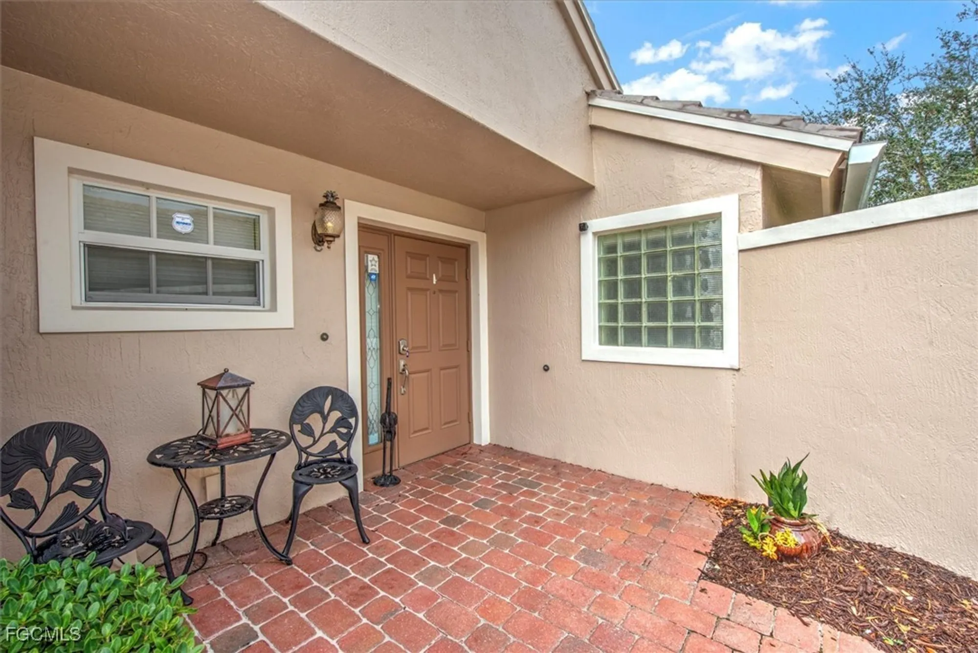 Property Slideshow image 7 of 45 | 2306 summersweet dr, Alva, FL, 33920