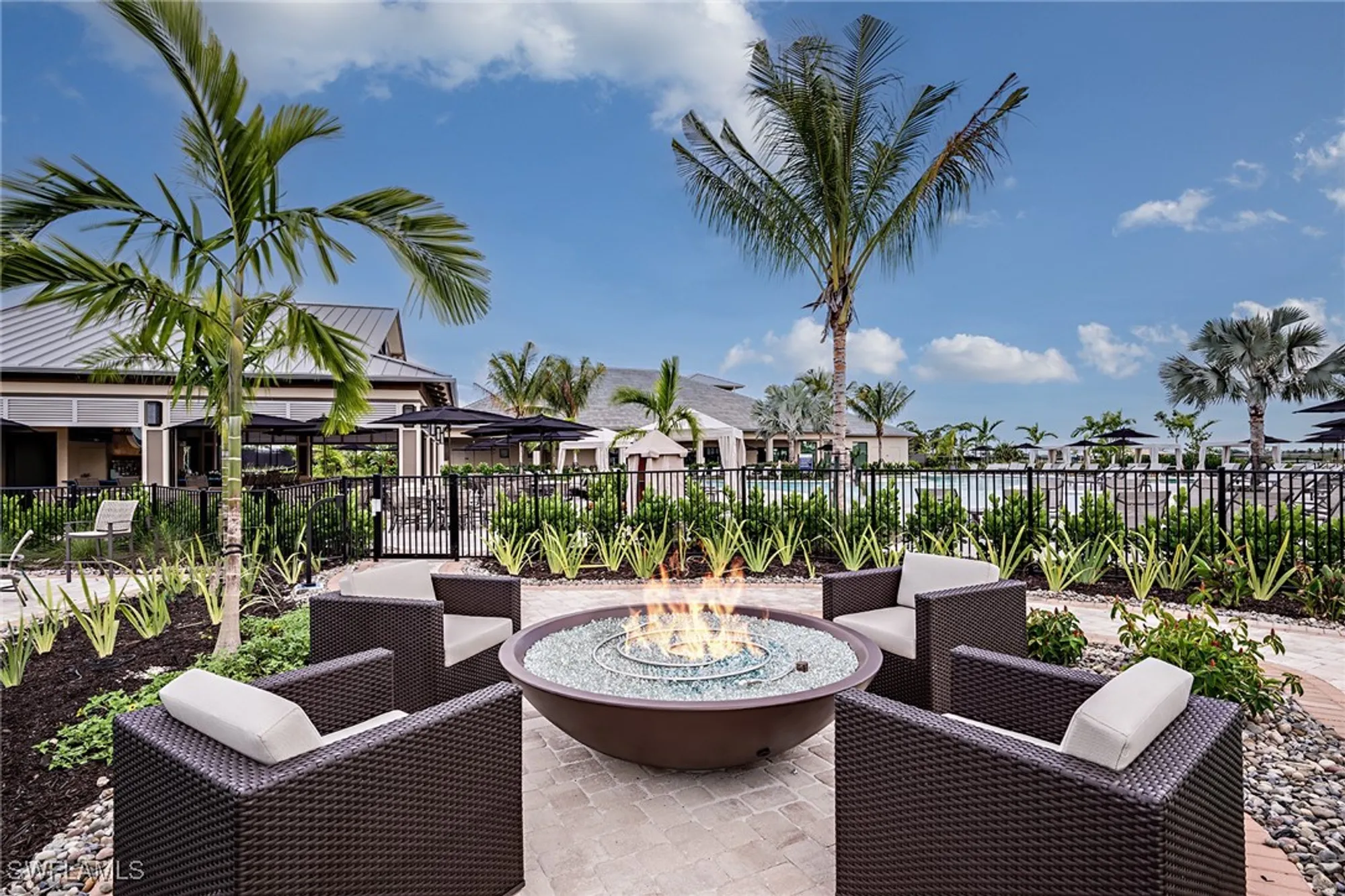 Property Slideshow image 18 of 25 | 15339 giardino dr 203, Naples, FL, 34114