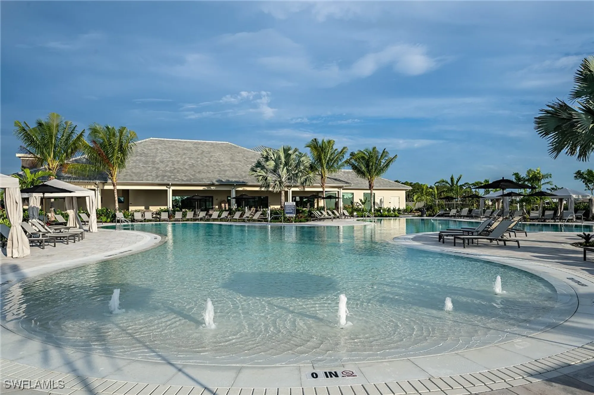 Property Slideshow image 19 of 25 | 15339 giardino dr 203, Naples, FL, 34114