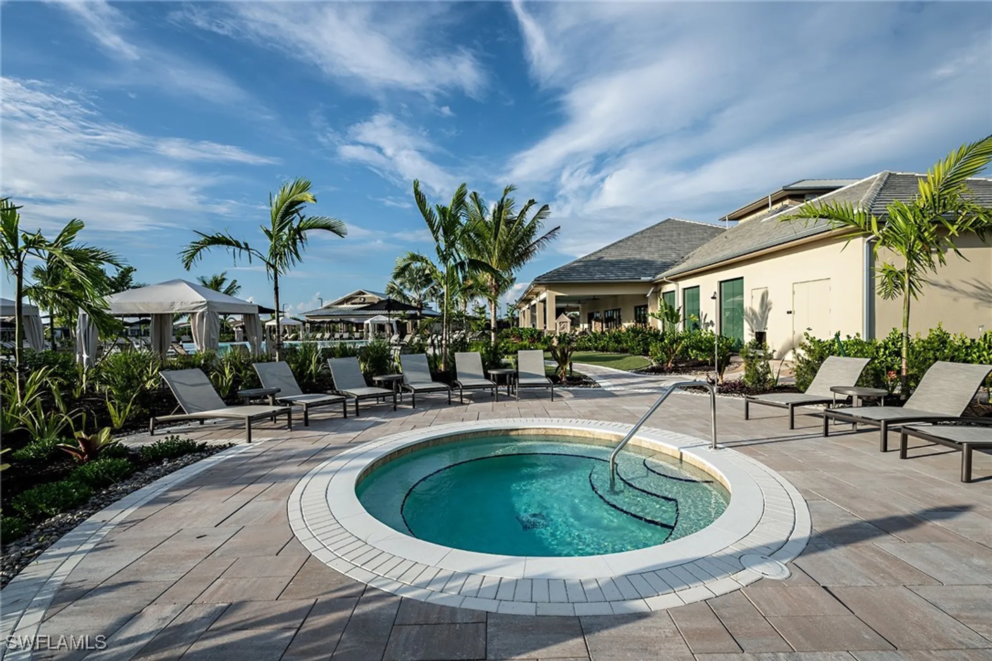 Property Slideshow image 20 of 25 | 15339 giardino dr 203, Naples, FL, 34114