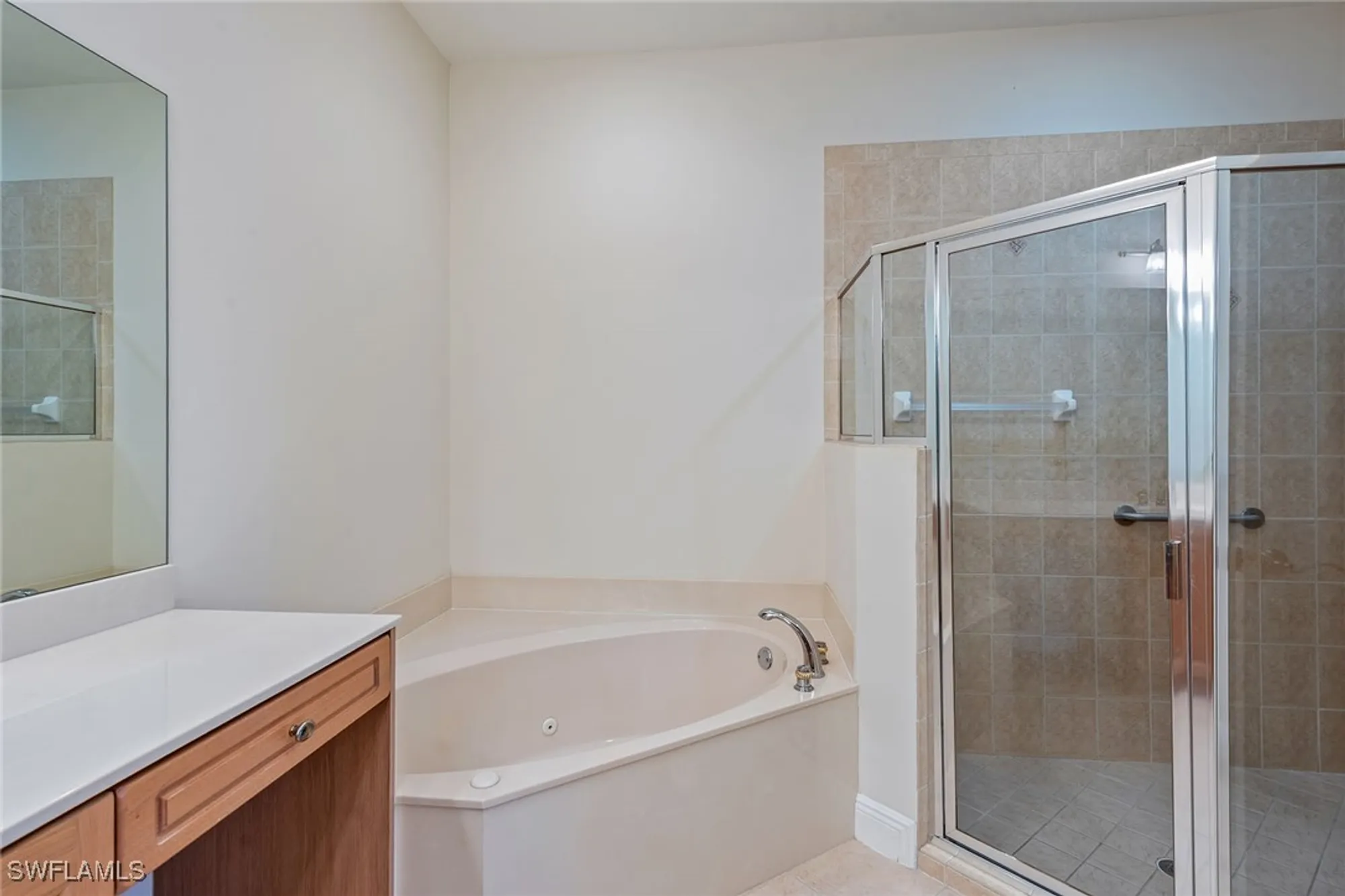 Property Slideshow image 17 of 50 | 9235 tesoro ln 101, Naples, FL, 34114