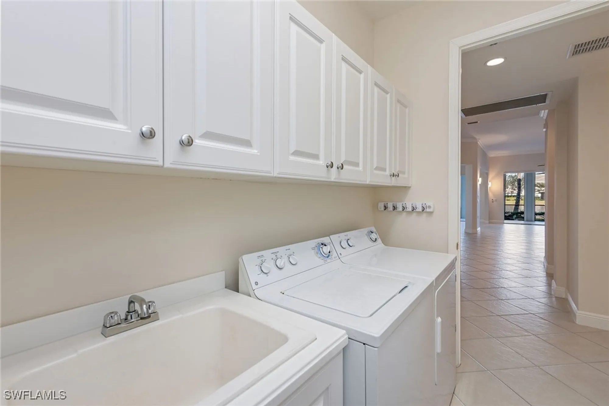 Property Slideshow image 23 of 50 | 9235 tesoro ln 101, Naples, FL, 34114