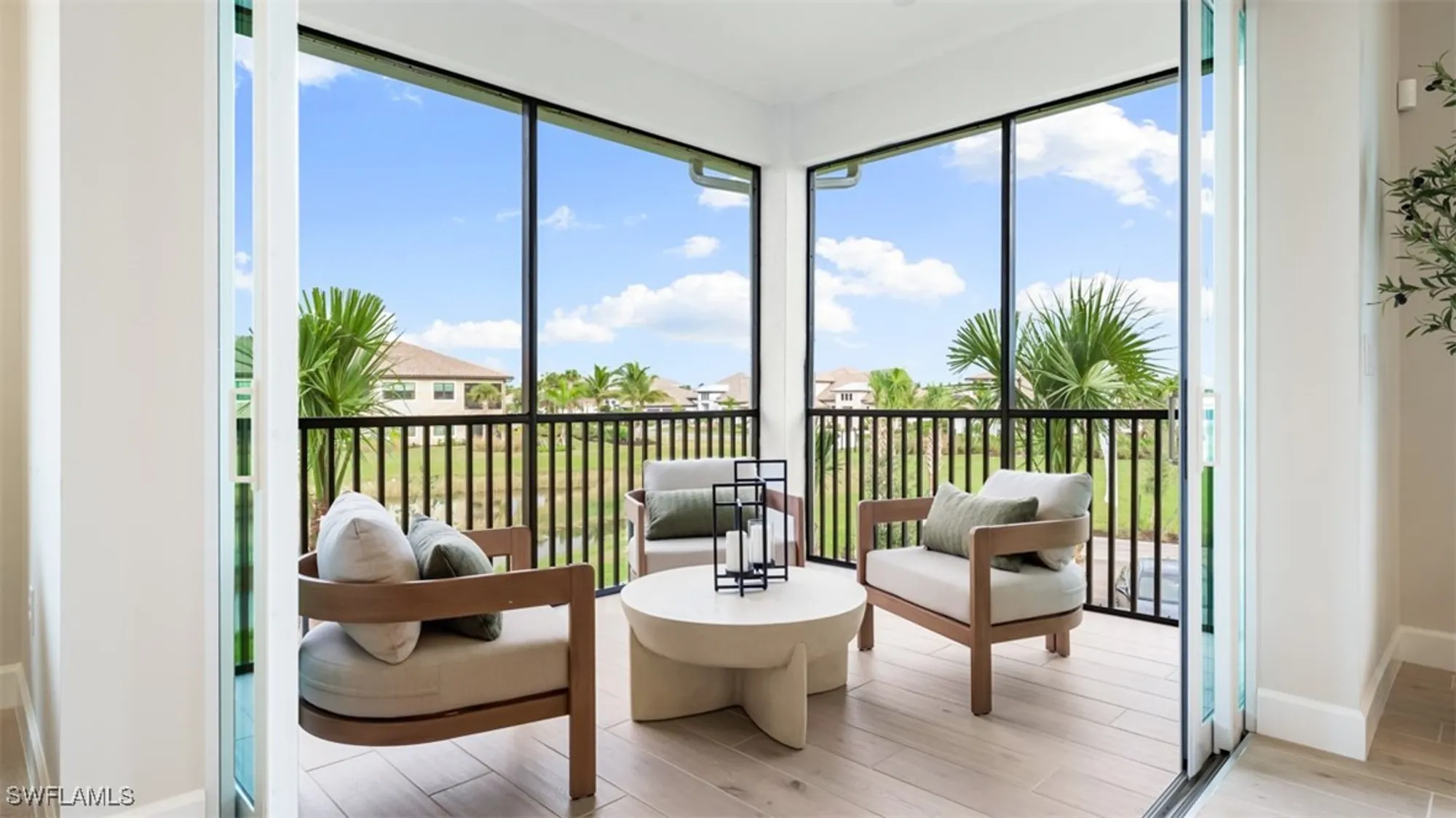 Property Slideshow image 11 of 22 | 15339 giardino dr 11-204, Naples, FL, 34114