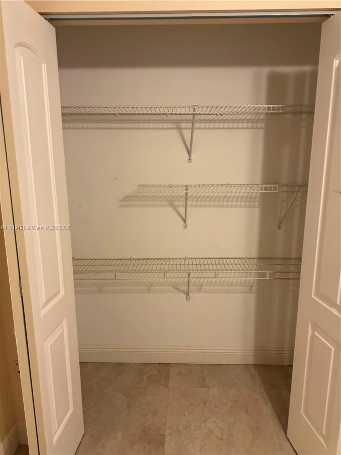 Property Slideshow image 11 of 28 | 1001 sw 141st ave 107k, Pembroke Pines, FL, 33027