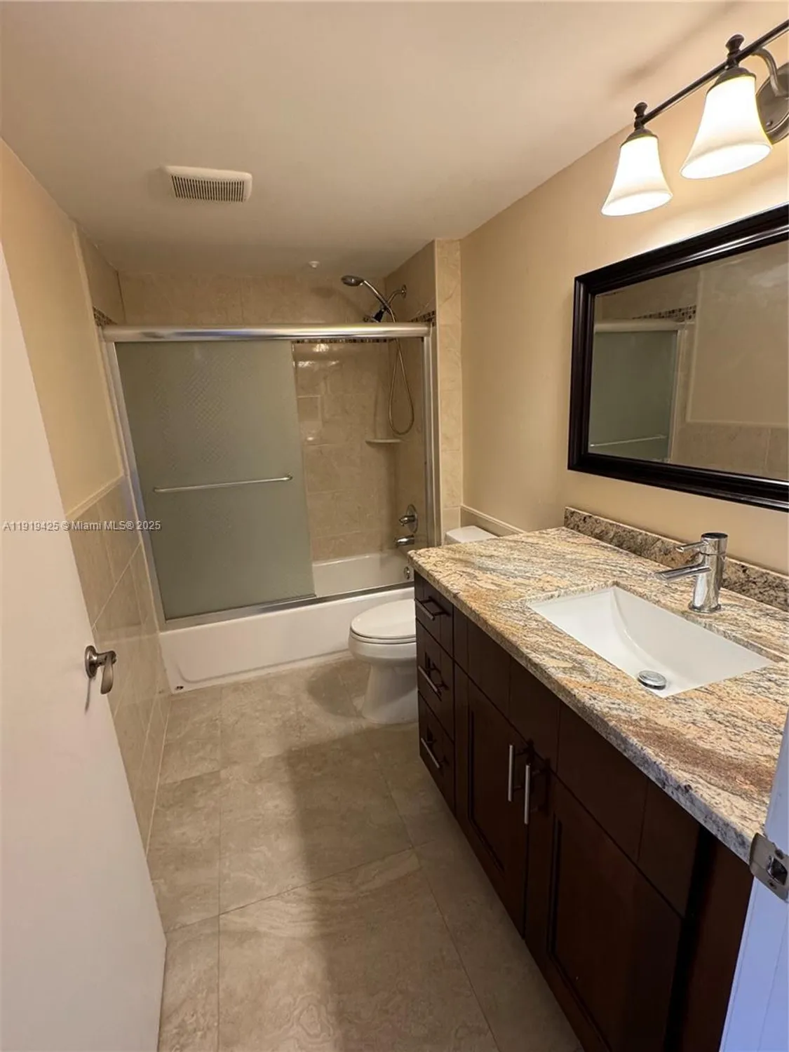 Property Slideshow image 12 of 28 | 1001 sw 141st ave 107k, Pembroke Pines, FL, 33027