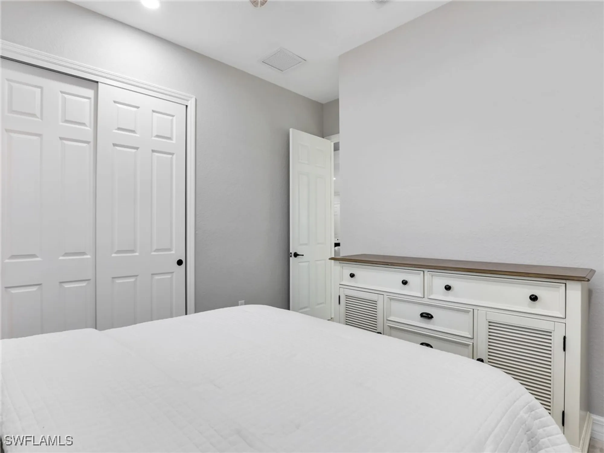 Property Slideshow image 19 of 50 | , Bonita Springs, FL, 34135