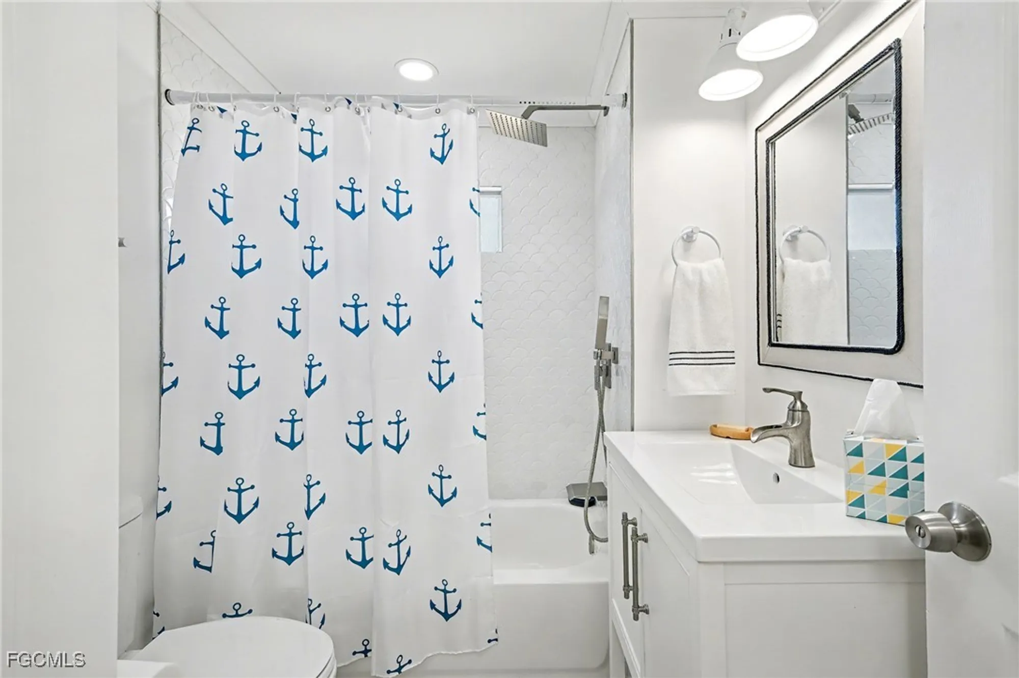 Property Slideshow image 15 of 48 | 5560 sir walter way, North Fort Myers, FL, 33917