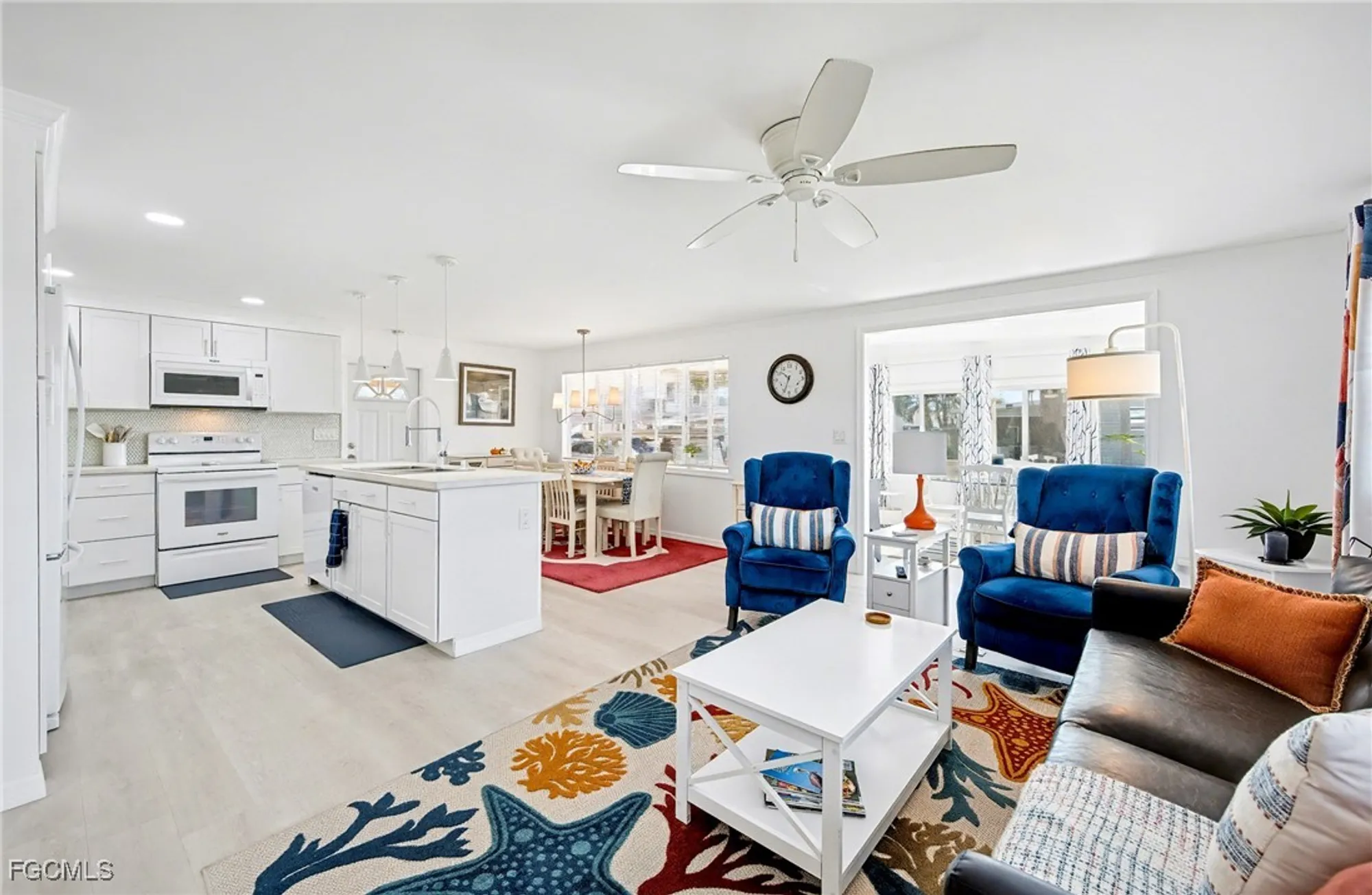 Property Slideshow image 10 of 48 | 5560 sir walter way, North Fort Myers, FL, 33917
