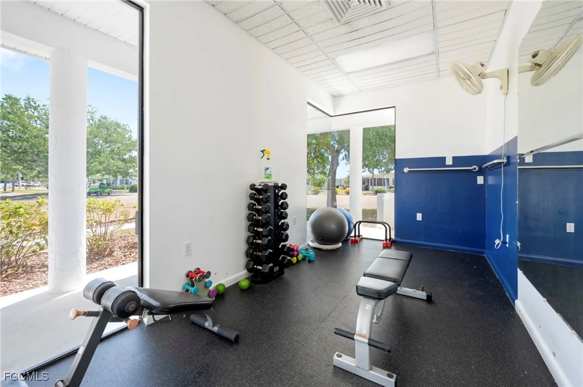 Property Slideshow image 31 of 48 | 5560 sir walter way, North Fort Myers, FL, 33917