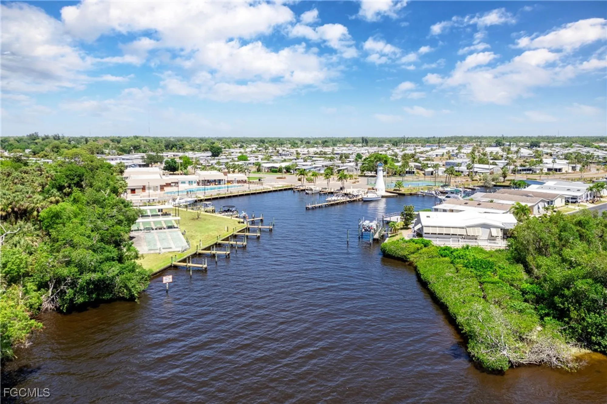 Property Slideshow image 45 of 48 | 5560 sir walter way, North Fort Myers, FL, 33917