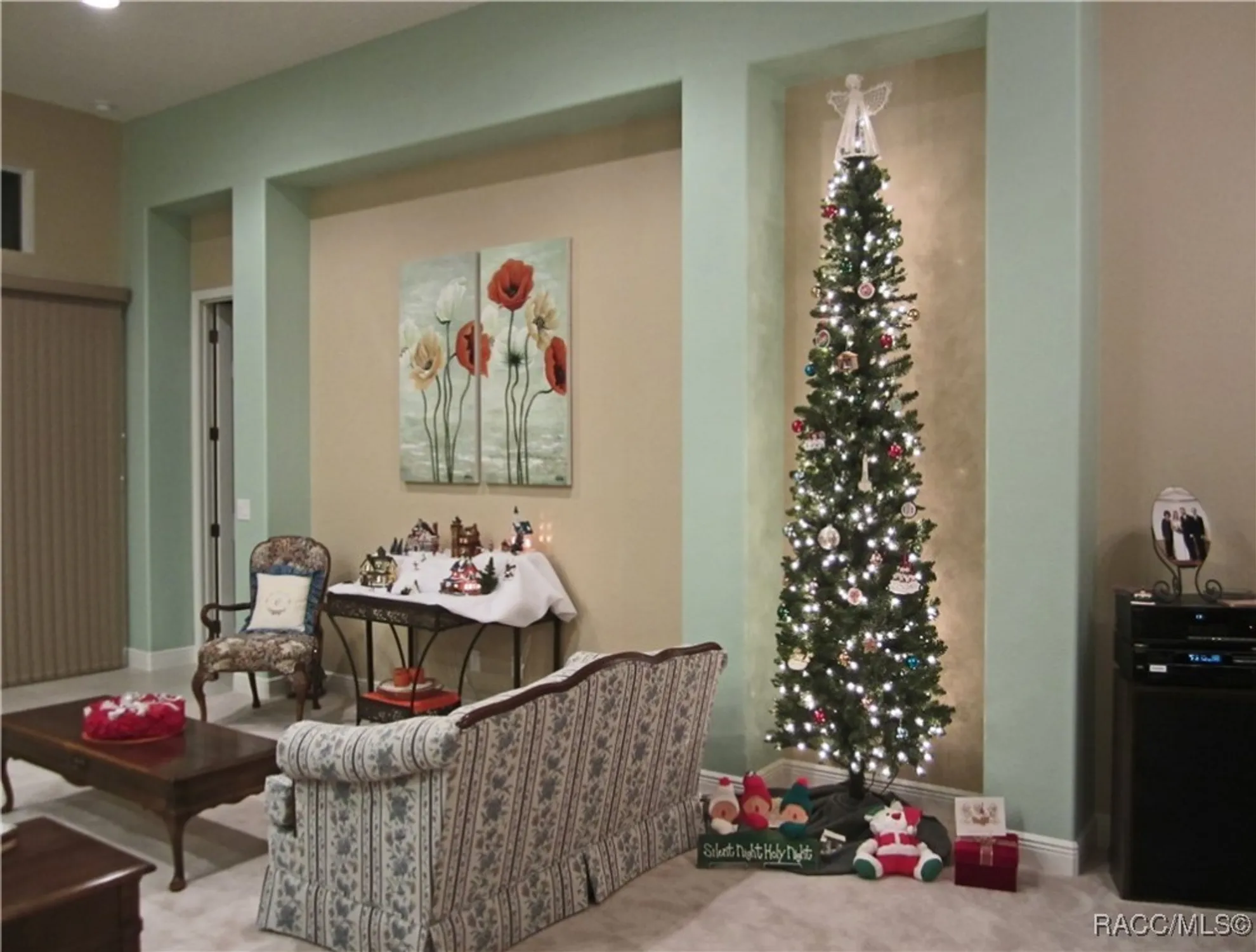 Property Slideshow image 11 of 24 | 1349 n hunt club dr, Hernando, FL, 34442