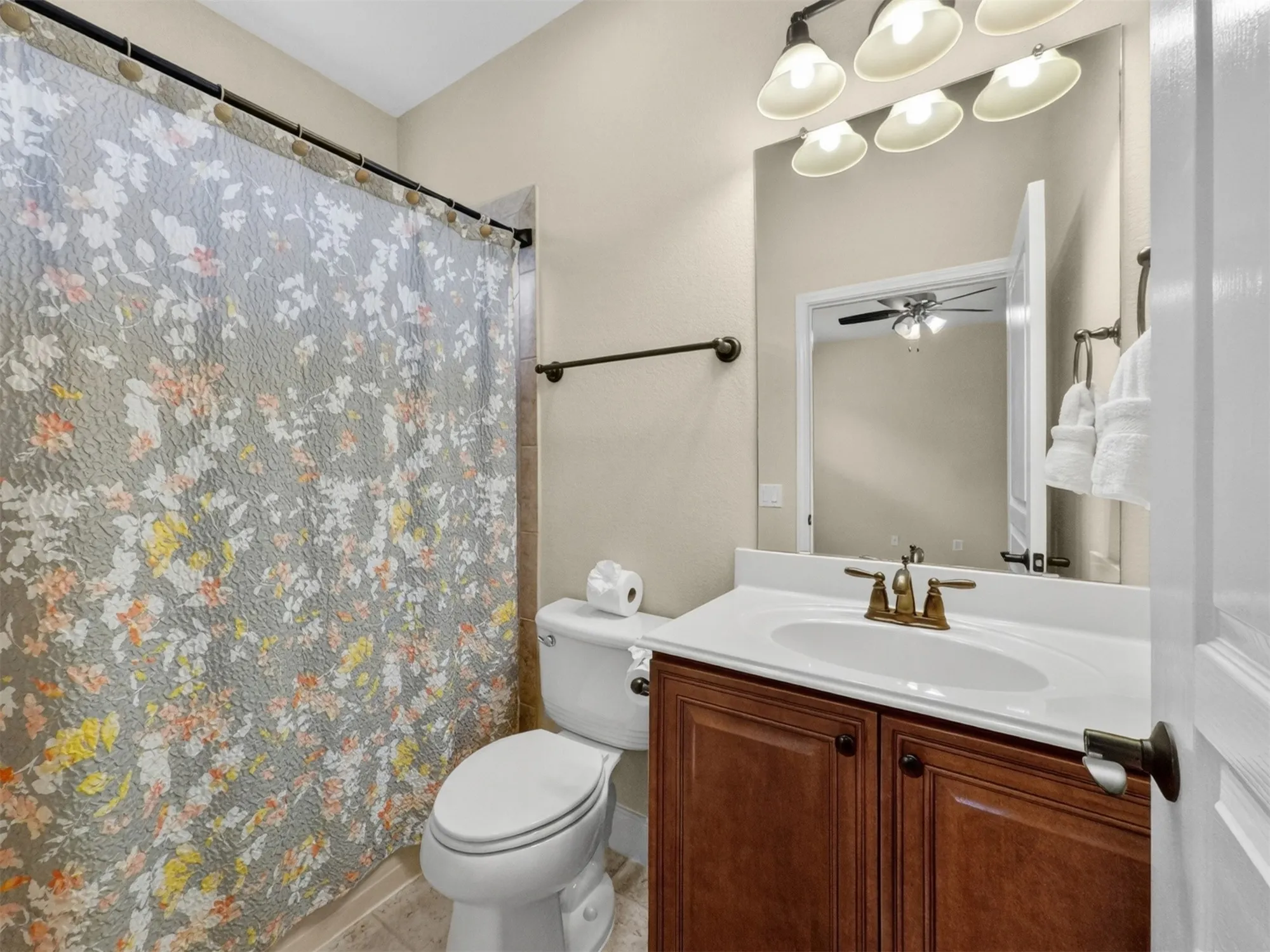 Property Slideshow image 30 of 47 | 1115 majestic oak, Richmond, TX, 77469