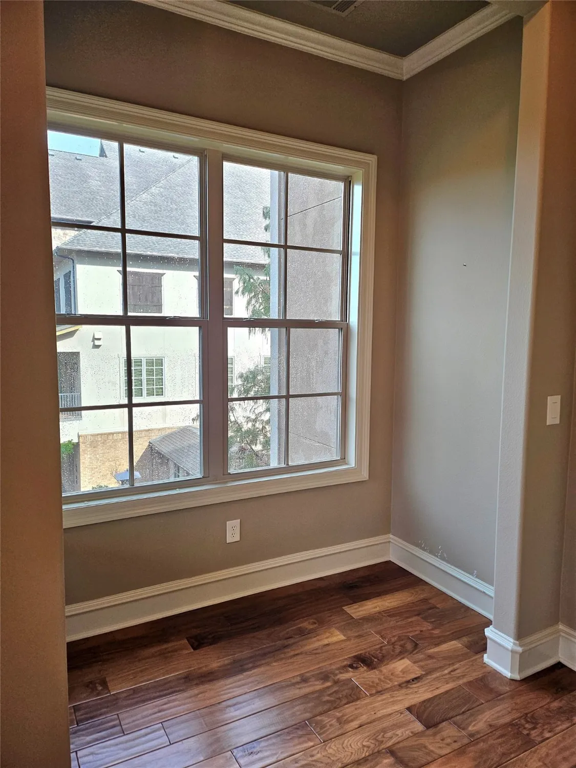 Property Slideshow image 7 of 30 | 301 watermere dr 317, Southlake, TX, 76092