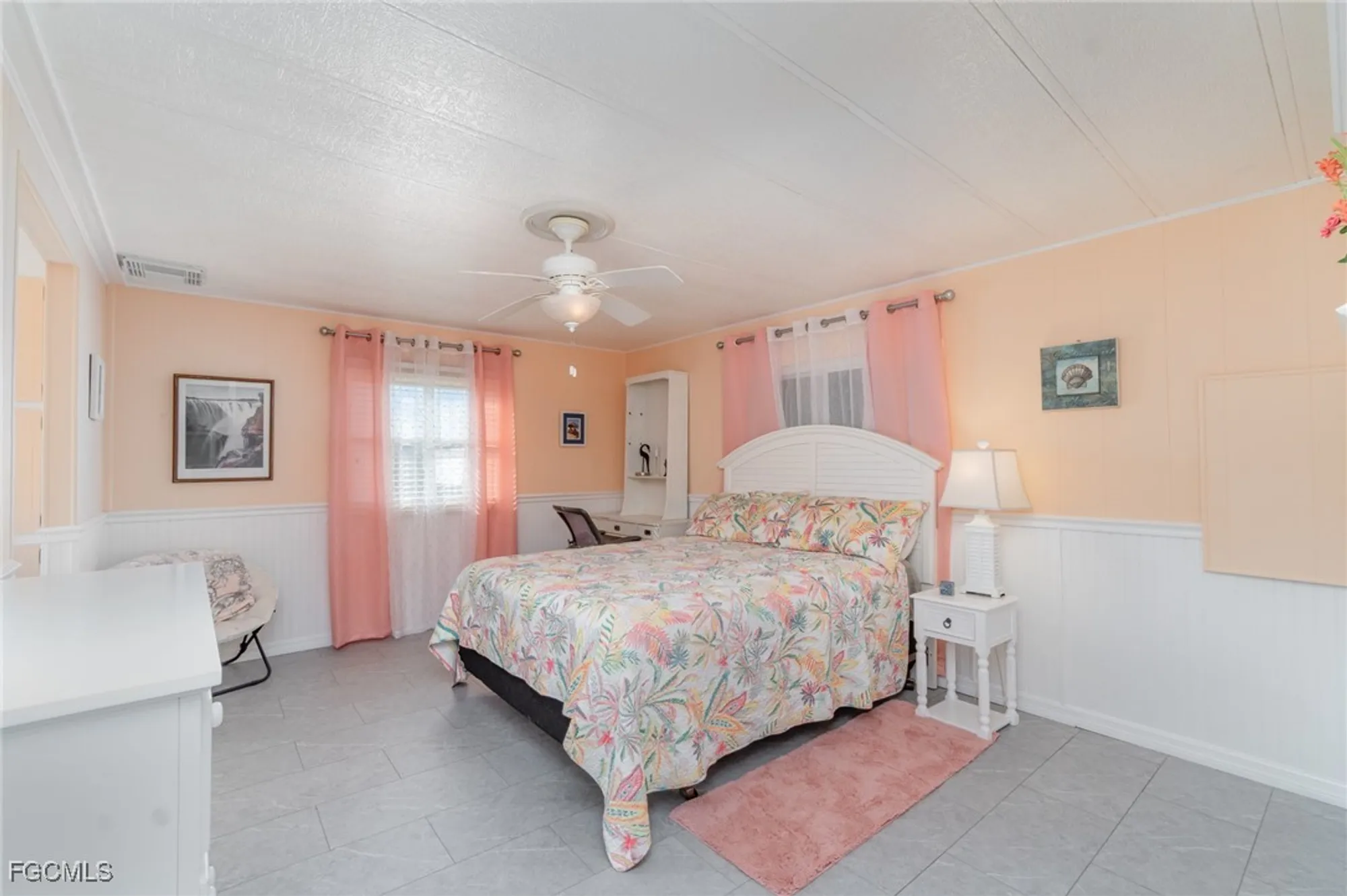 Property Slideshow image 16 of 31 | 5508 colonial rd, North Fort Myers, FL, 33917
