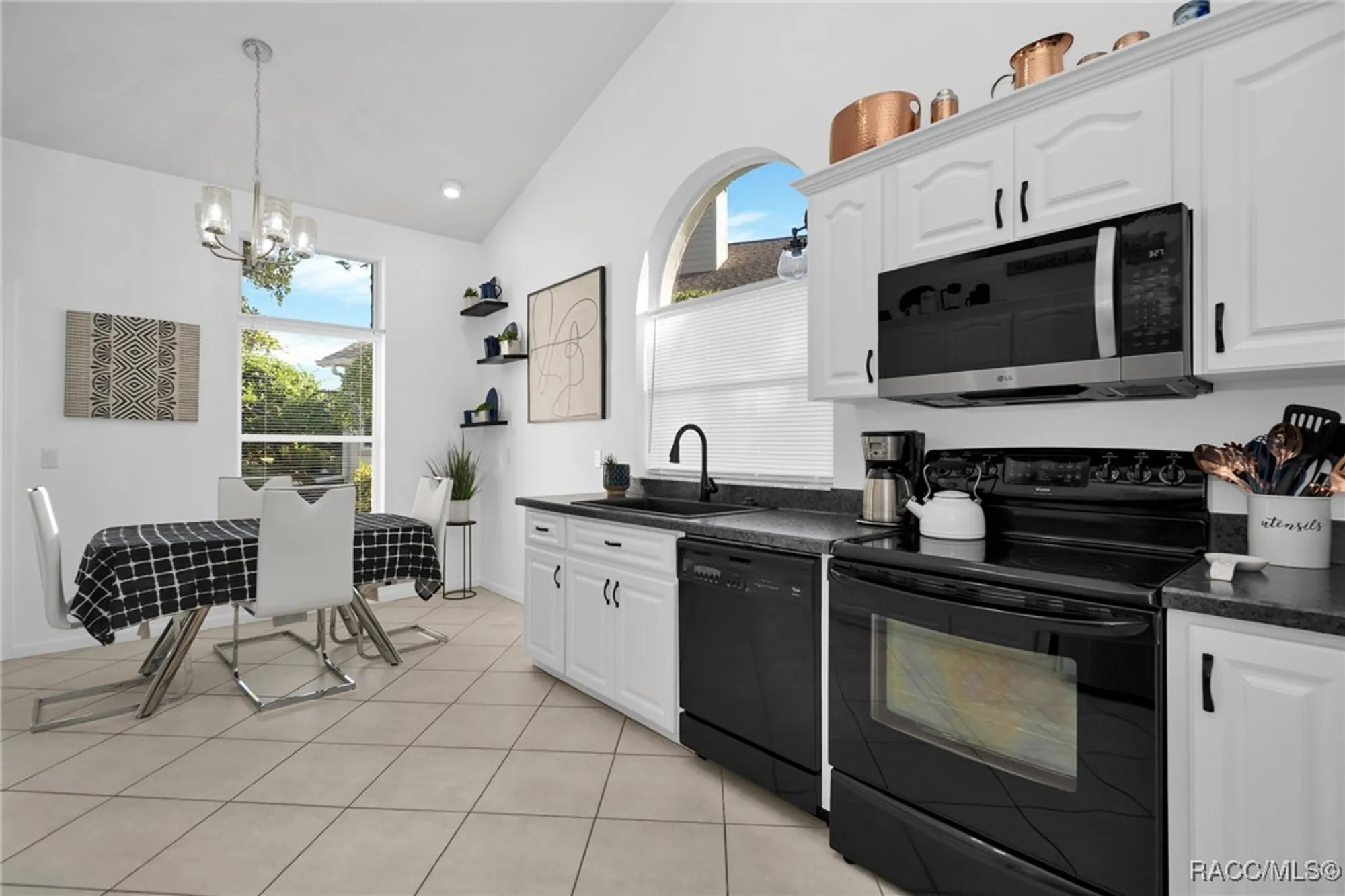 Property Slideshow image 10 of 47 | 5 w byrsonima loop, Homosassa, FL, 34446