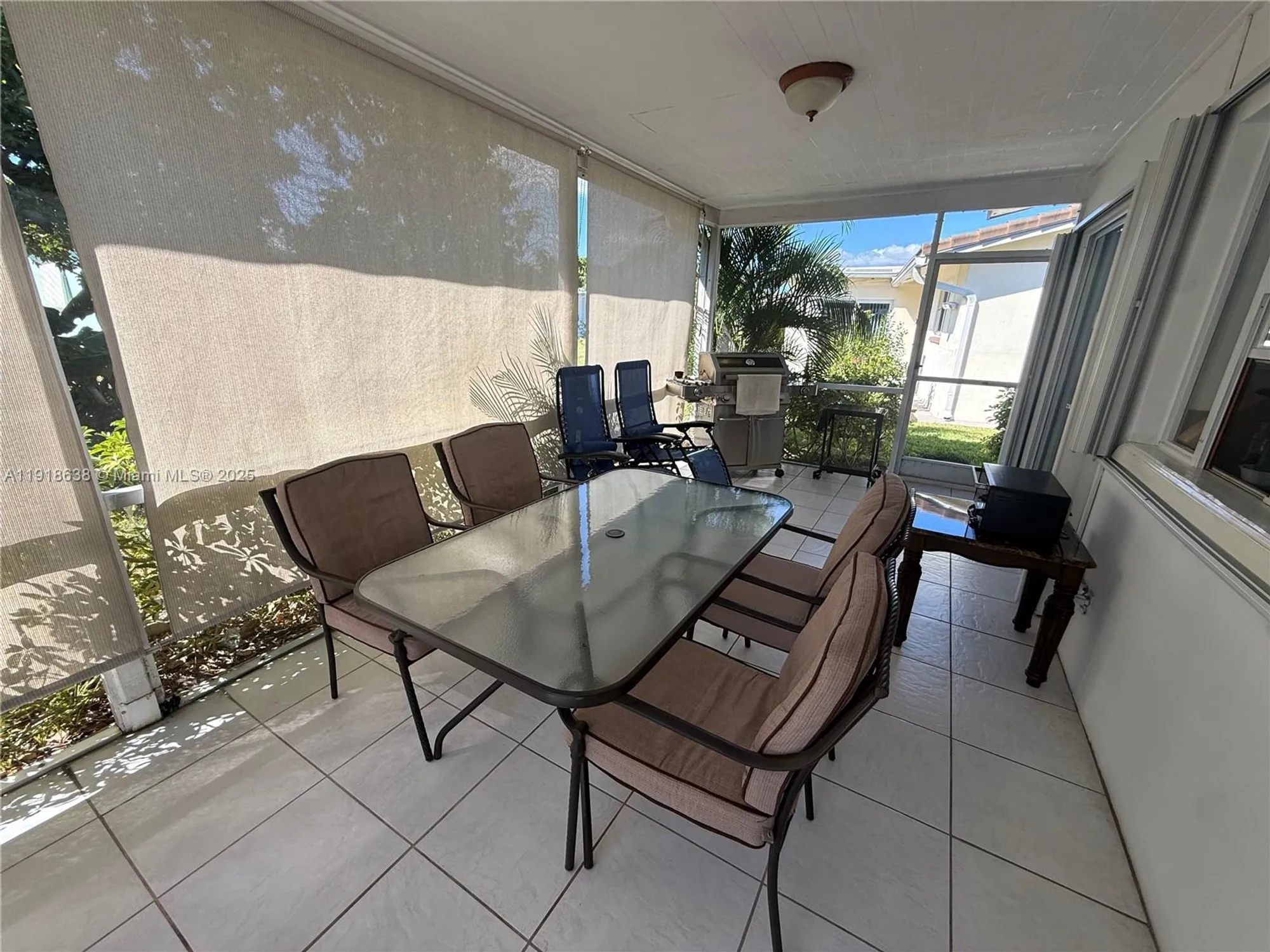 Property Slideshow image 5 of 29 | 4805 highland dr, Tamarac, FL, 33319