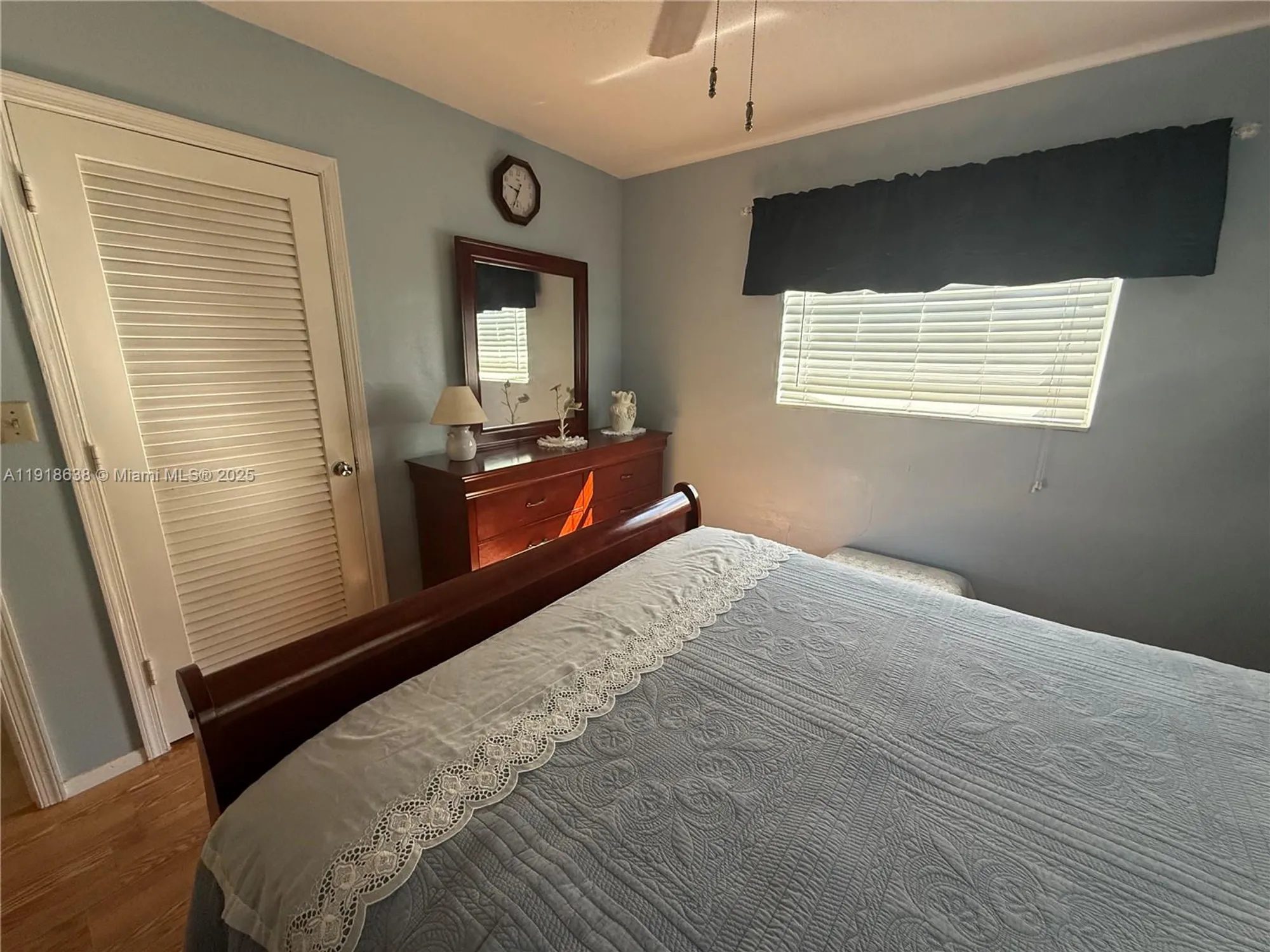 Property Slideshow image 8 of 29 | 4805 highland dr, Tamarac, FL, 33319