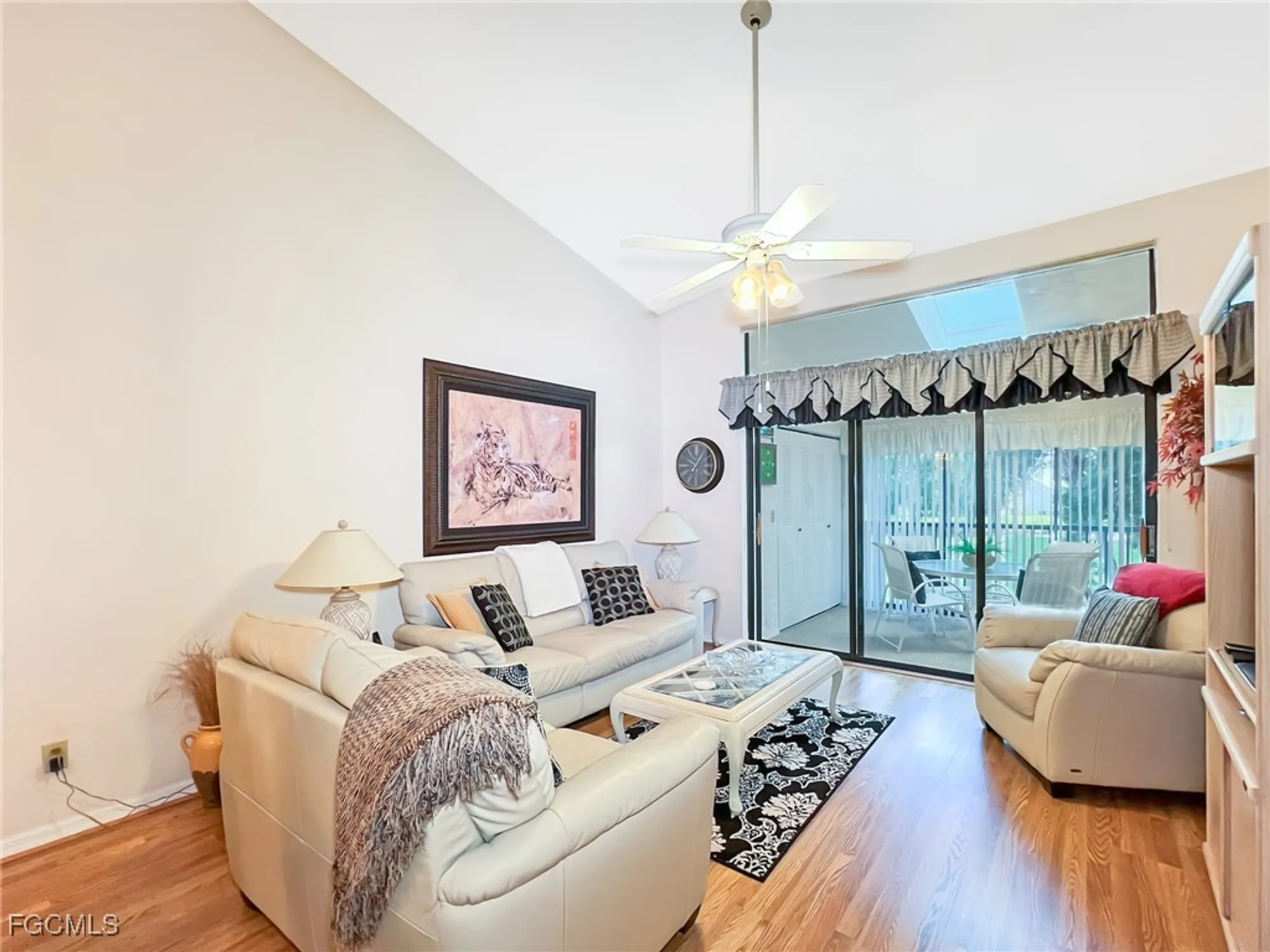 Property Slideshow image 12 of 36 | 12500 cold stream dr 312, Fort Myers, FL, 33912