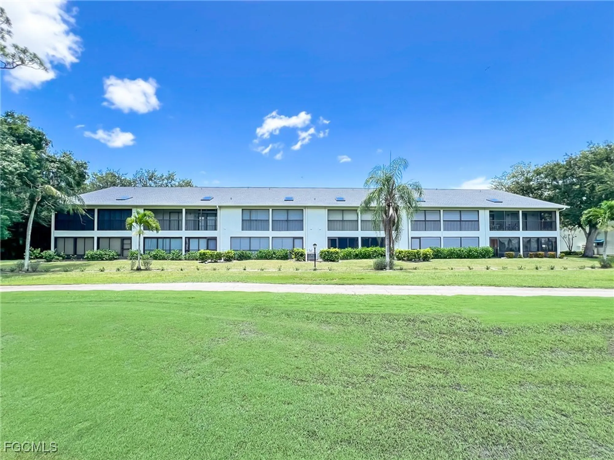 Property Slideshow image 21 of 36 | 12500 cold stream dr 312, Fort Myers, FL, 33912