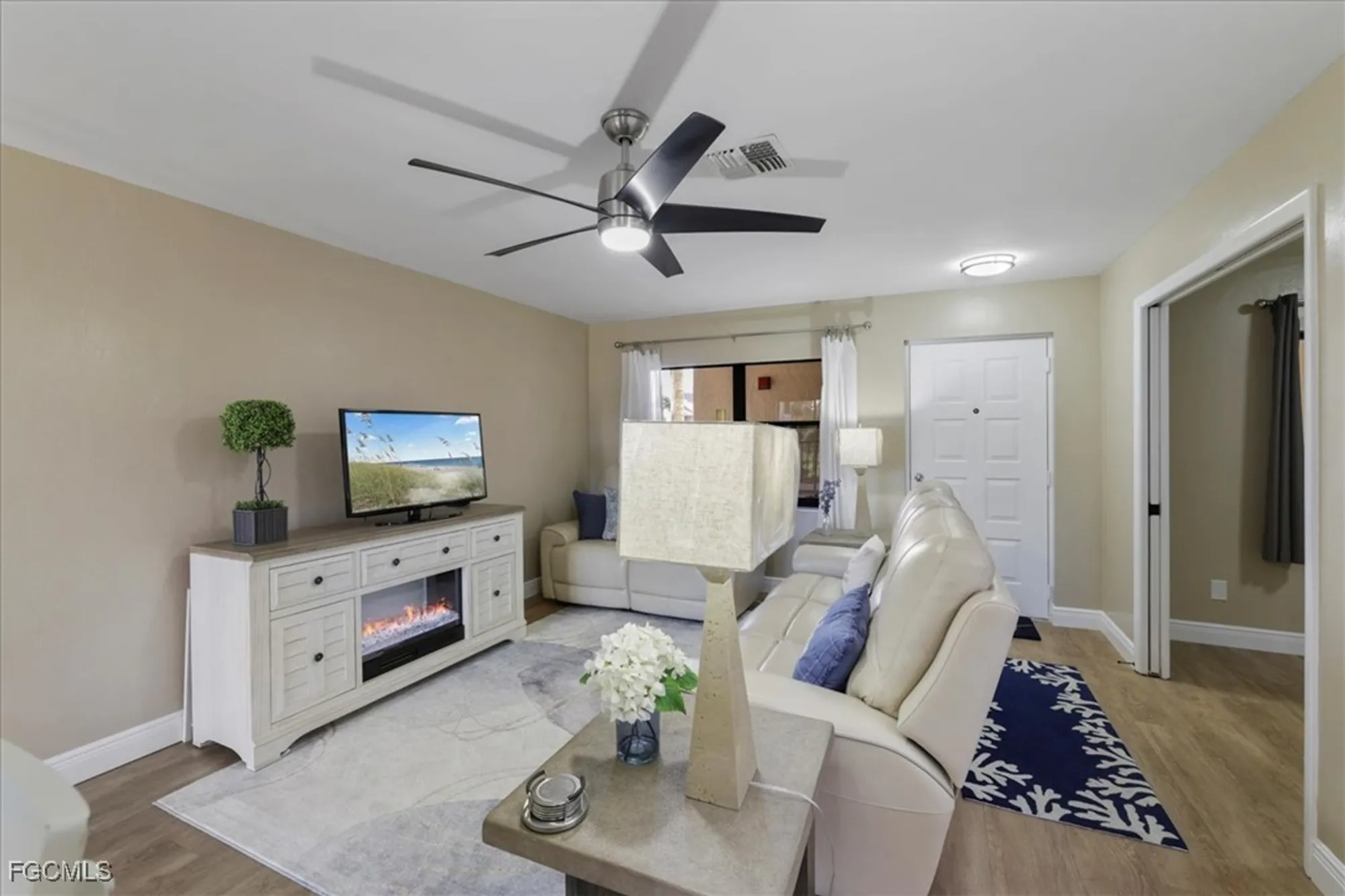 Property Slideshow image 14 of 37 | 13288 white marsh ln 3416, Fort Myers, FL, 33912