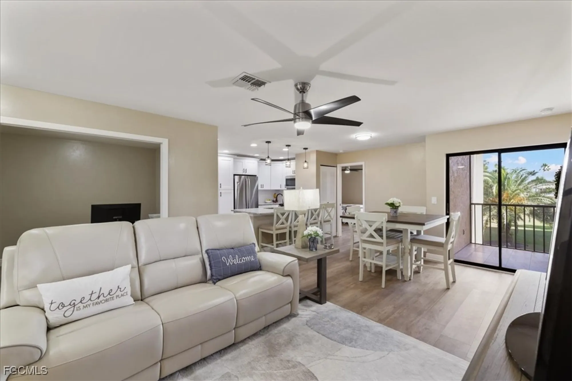 Property Slideshow image 16 of 37 | 13288 white marsh ln 3416, Fort Myers, FL, 33912