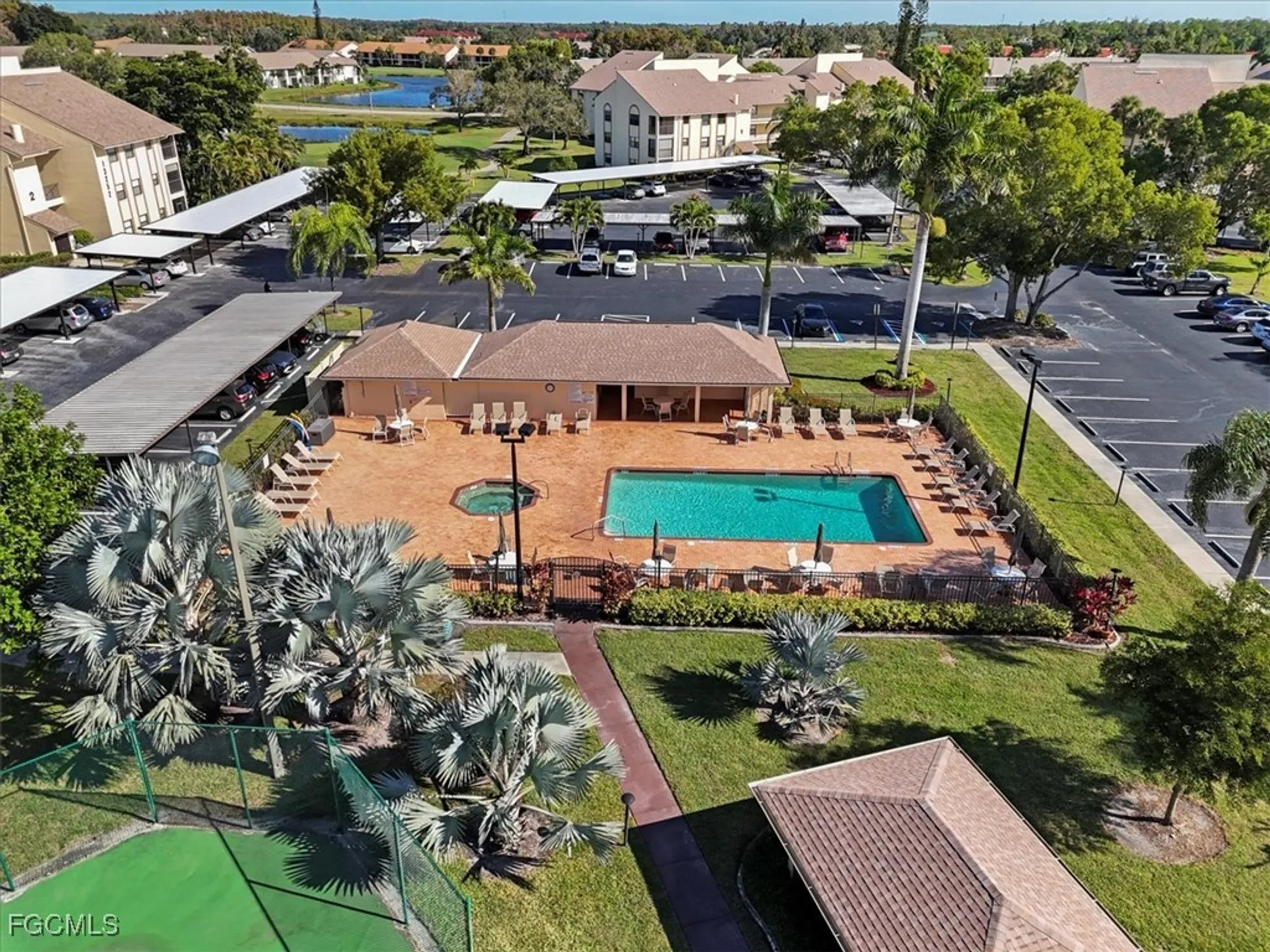 Property Slideshow image 27 of 37 | 13288 white marsh ln 3416, Fort Myers, FL, 33912