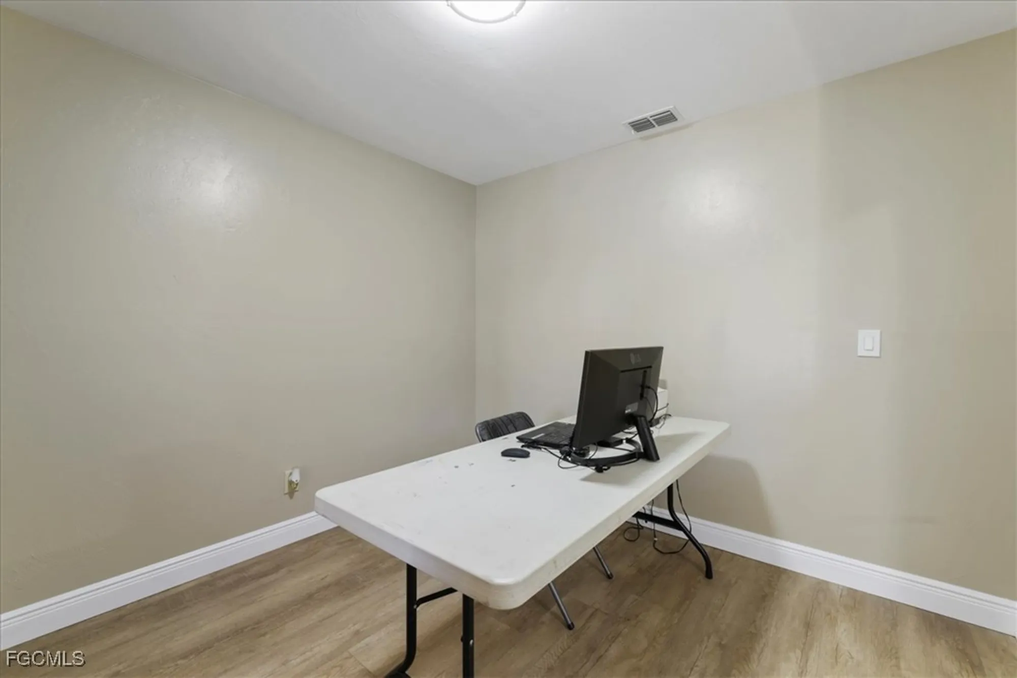 Property Slideshow image 23 of 37 | 13288 white marsh ln 3416, Fort Myers, FL, 33912