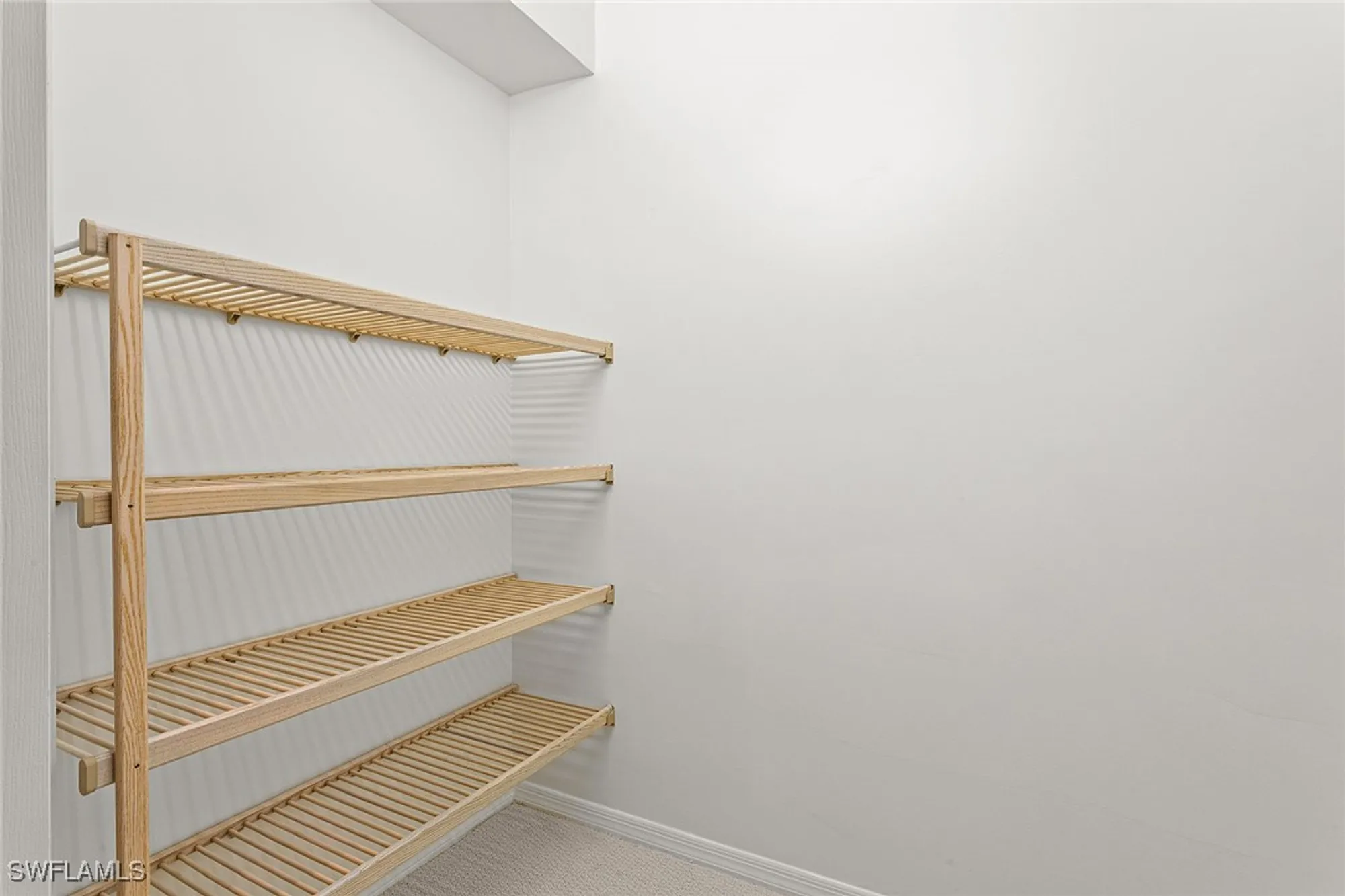 Property Slideshow image 11 of 24 | 70 fountain cir, Naples, FL, 34119