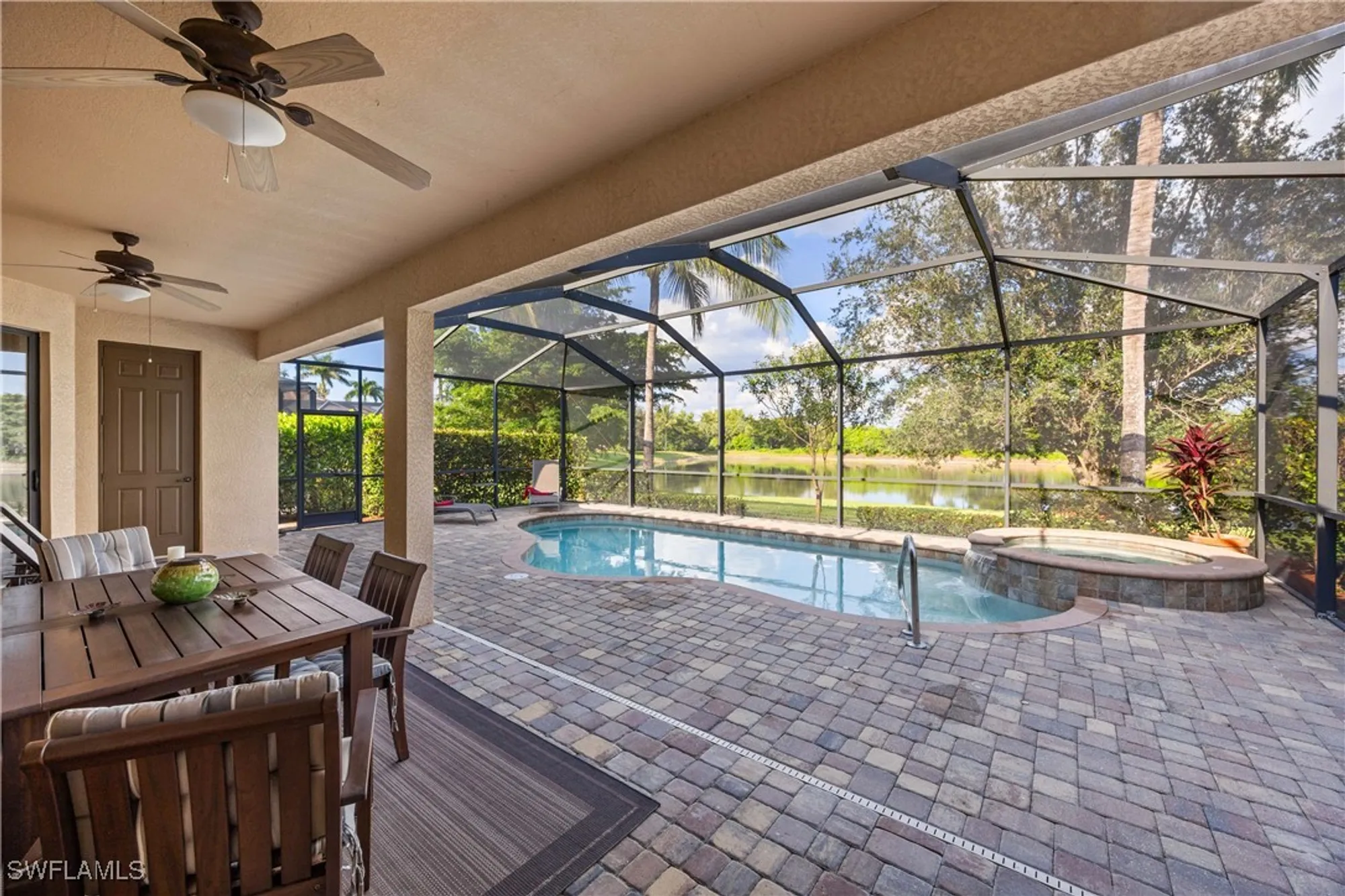Property Slideshow image 25 of 47 | 9218 veneto ln, Naples, FL, 34113