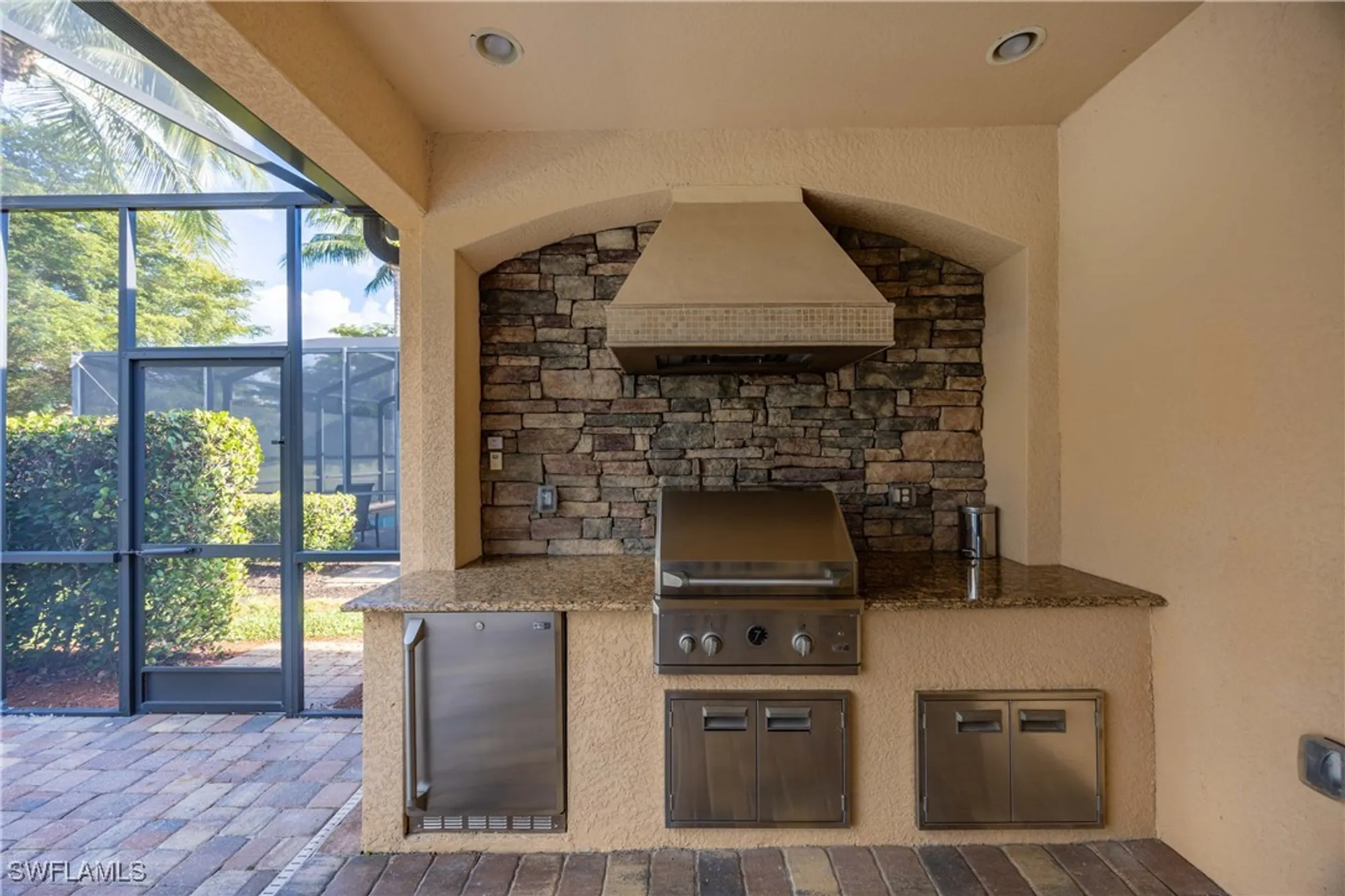 Property Slideshow image 27 of 47 | 9218 veneto ln, Naples, FL, 34113