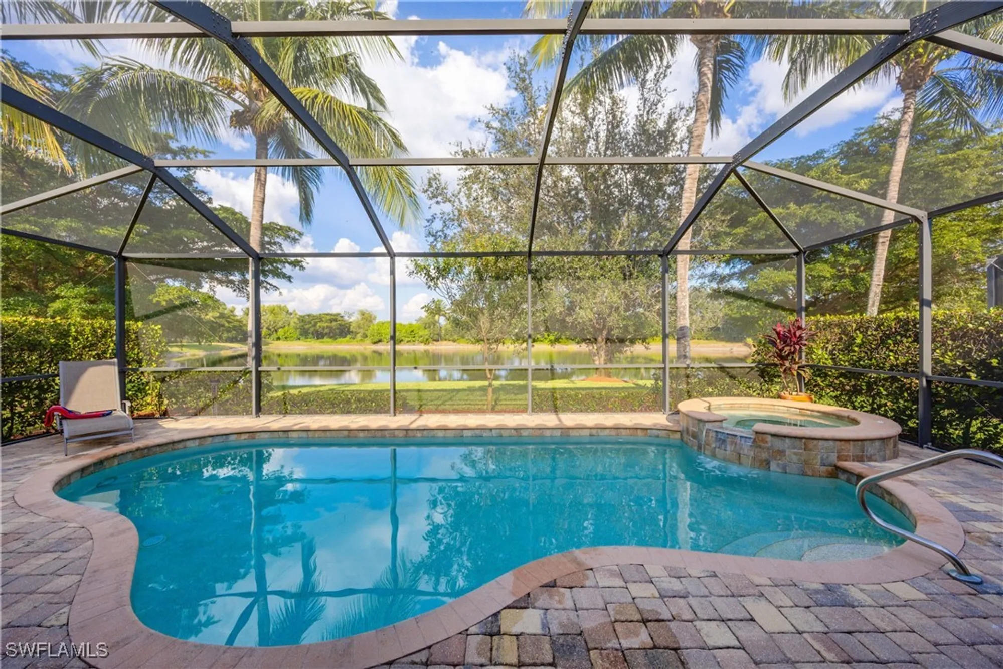 Property Slideshow image 28 of 47 | 9218 veneto ln, Naples, FL, 34113
