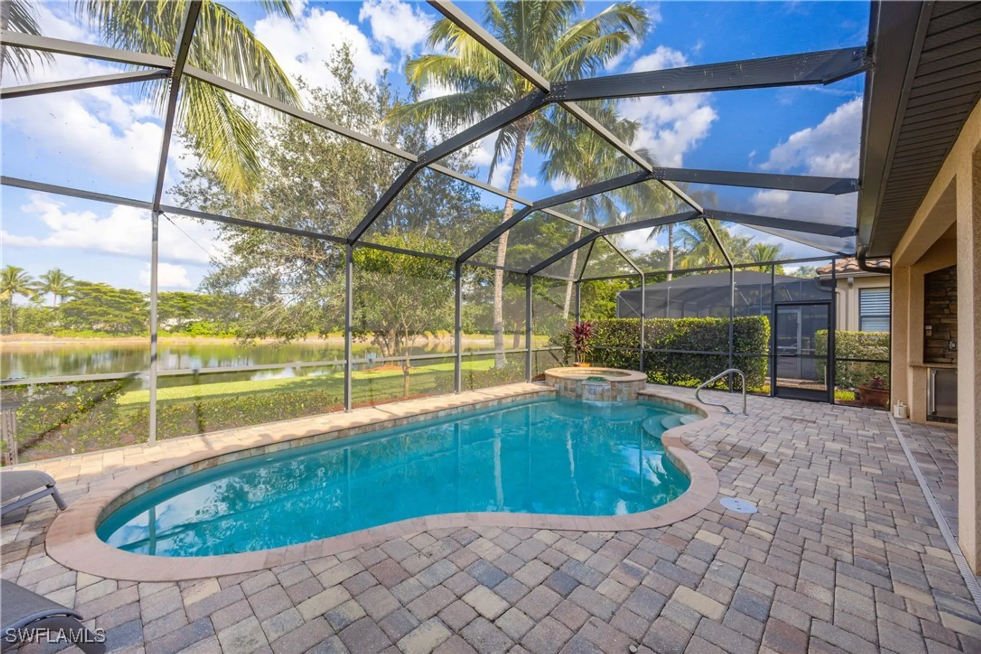 Property Slideshow image 29 of 47 | 9218 veneto ln, Naples, FL, 34113